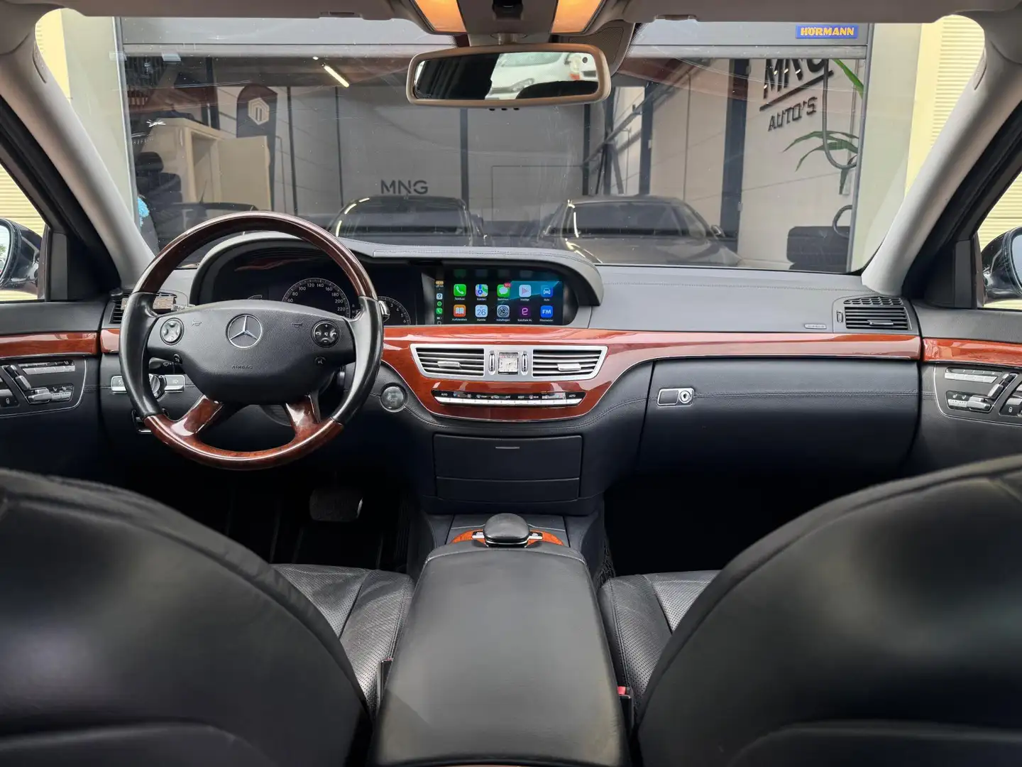 Mercedes-Benz S 500 Lang AMG V8|DTC+|PANO|SOFTCLOSE|KEYLES|NIGHVISION Zwart - 2