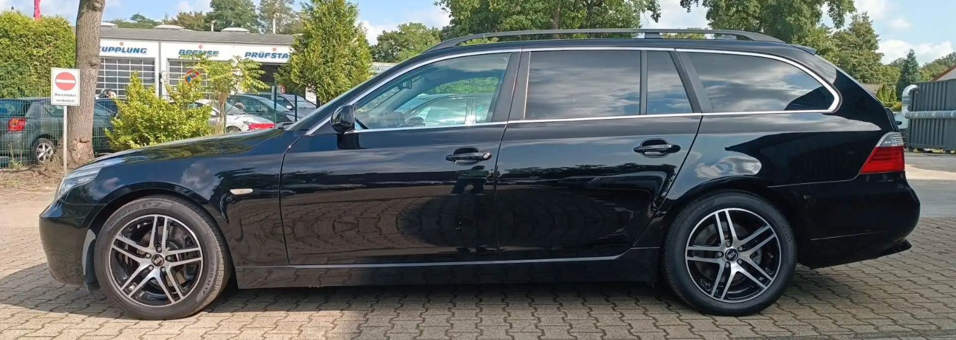 BMW 520 d Touring Navi Xenon PDC  M-Technik 2-Hand Negro - 2