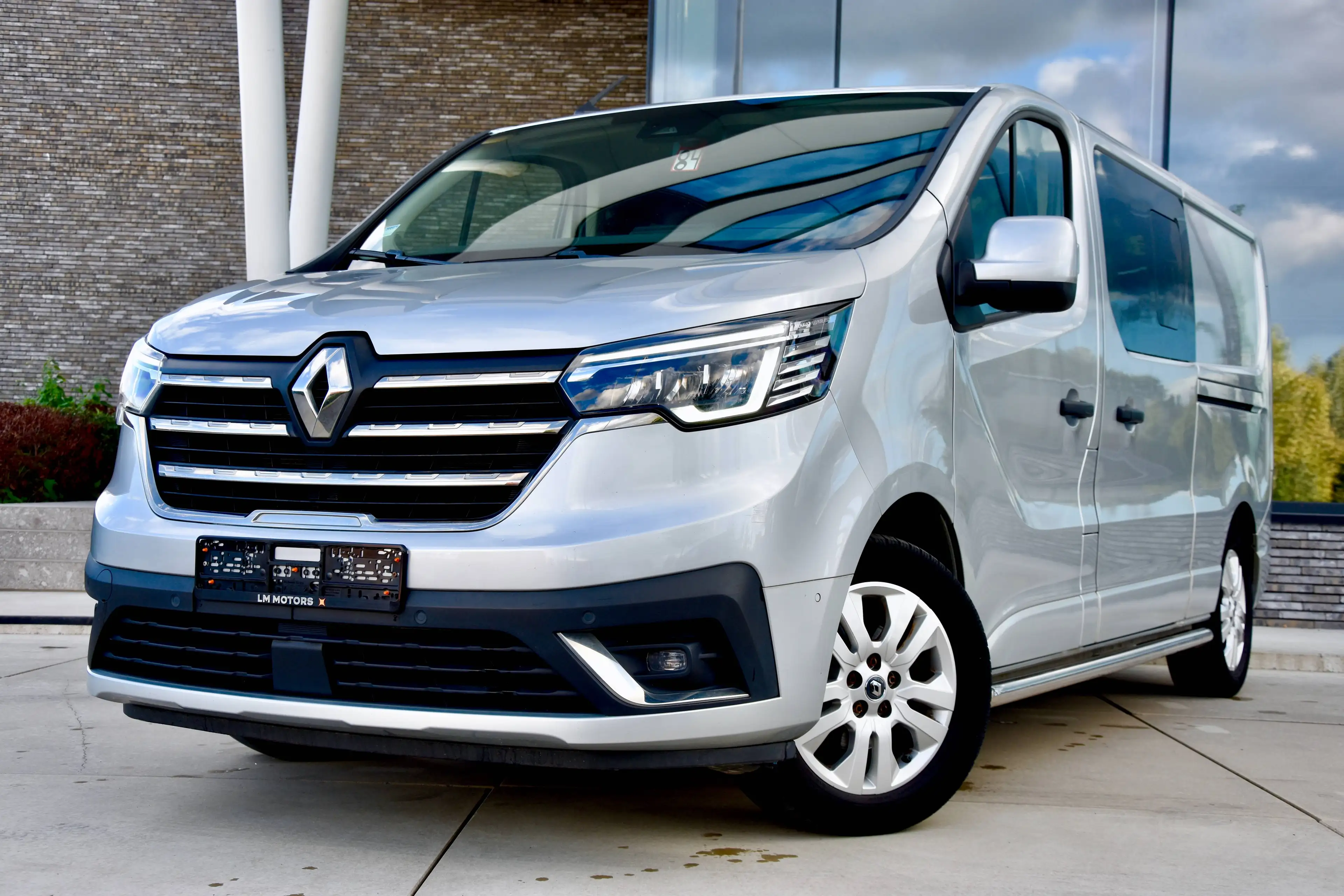 Renault Trafic **DUBBELE CABINE** 170PK ** LICHTE VRACHT ** DUBBELE SCHUIFDEUR ** — photo 8