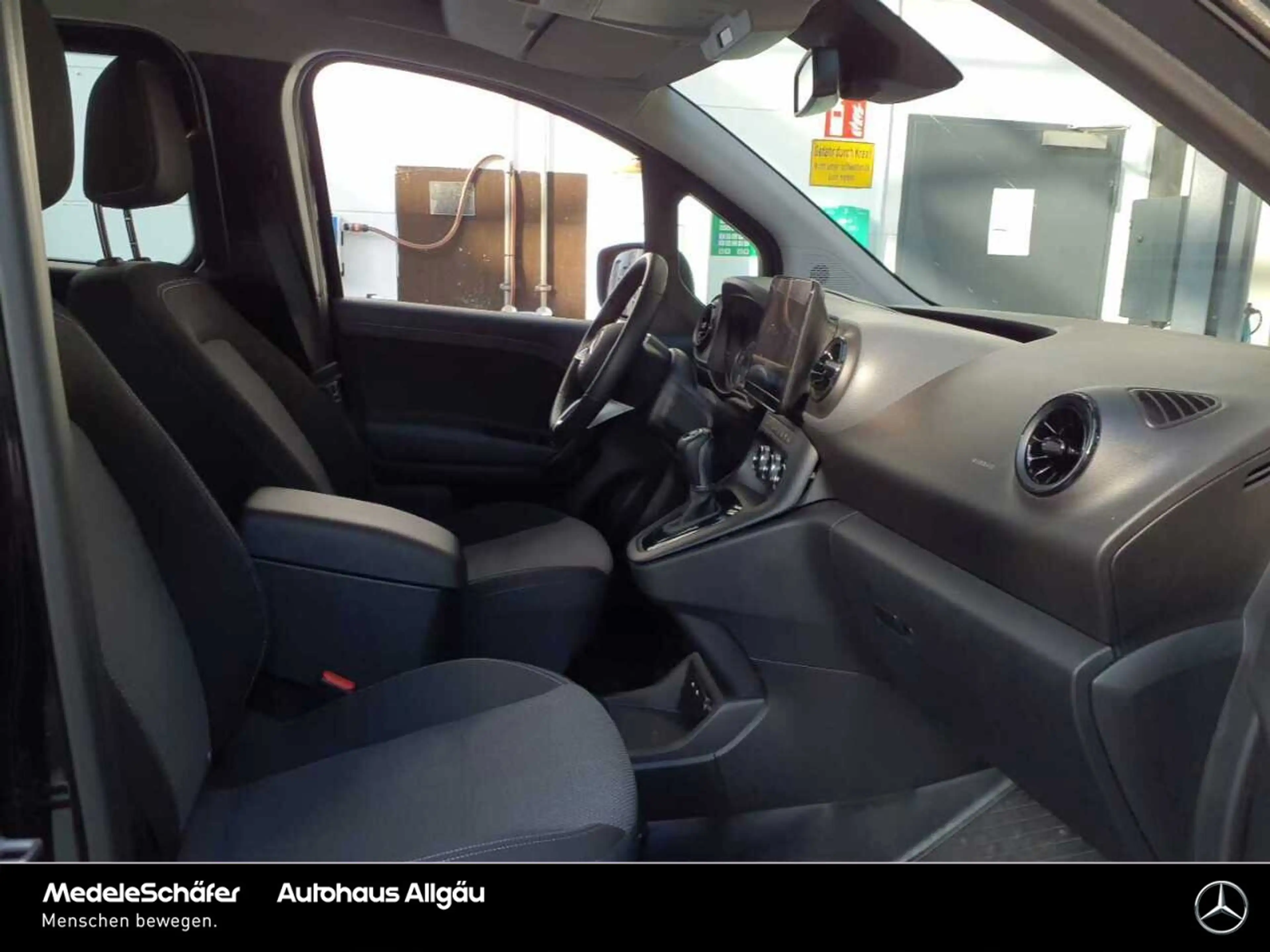 Mercedes-Benz Citan eCitan Tourer DC 75kW Navi LED Hecktüren Kamera — photo 10