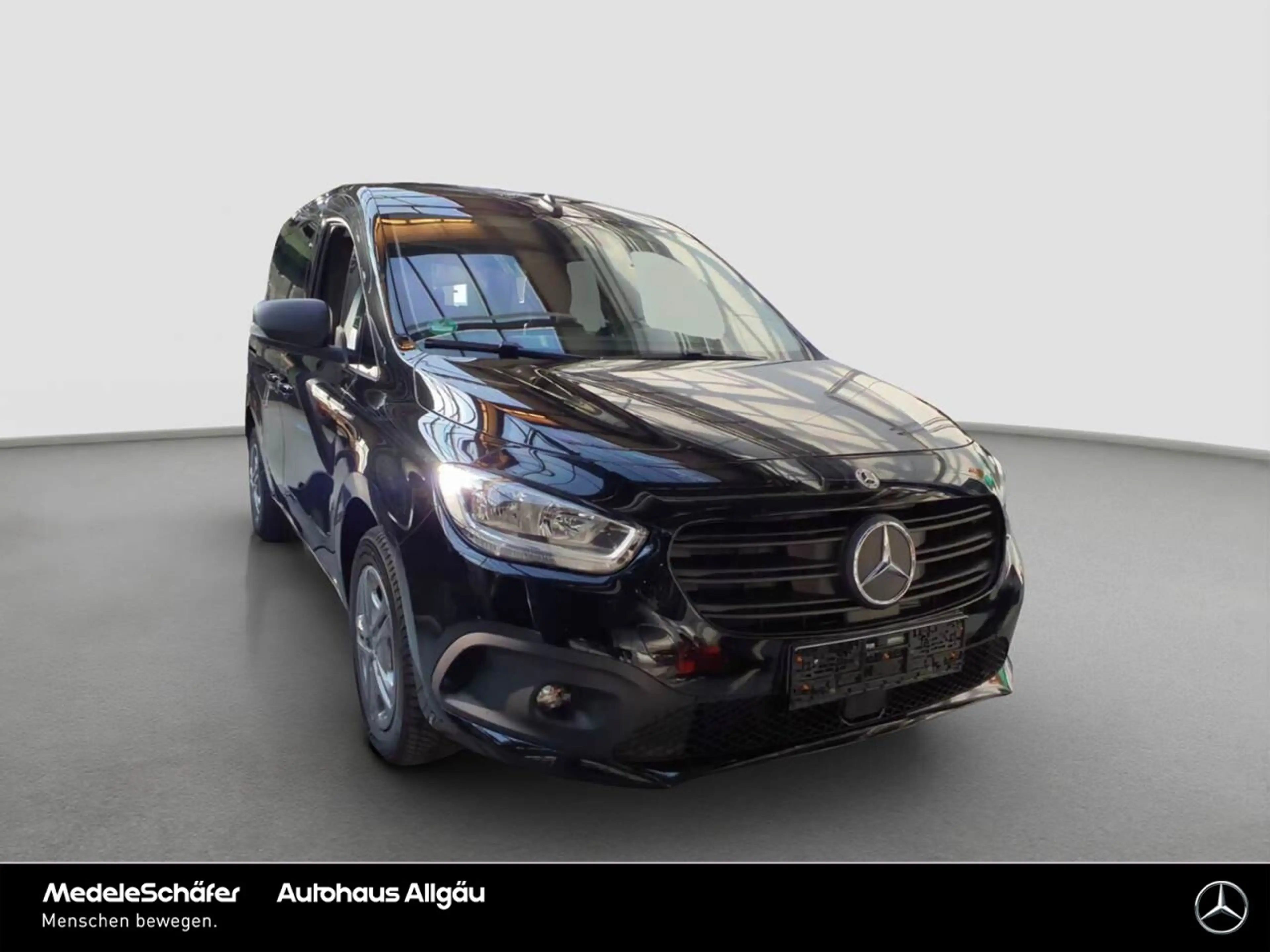 Mercedes-Benz Citan eCitan Tourer DC 75kW Navi LED Hecktüren Kamera — photo 3