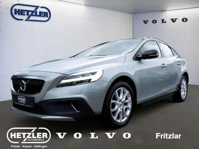 Volvo V40 Cross Country Cross Country Summum D3 Schalter