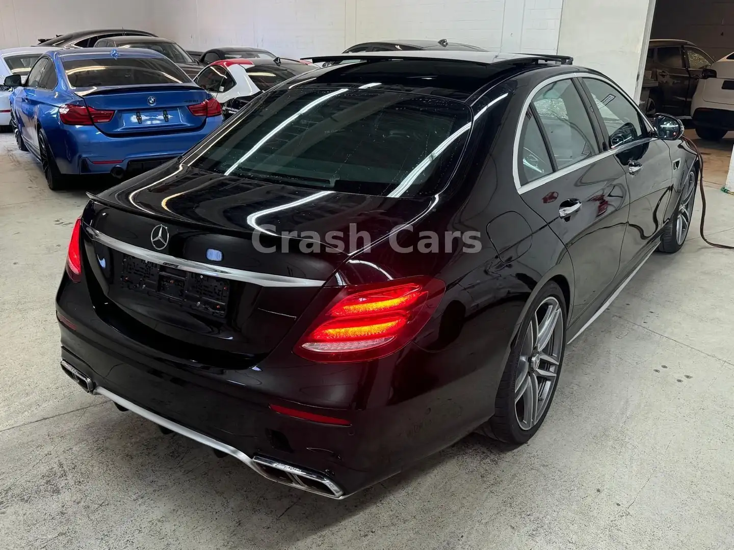 Mercedes-Benz E 63 AMG E 63 S AMG 4MATIC+ Perf.*ACC*Pano*Burmester*VOLL Noir - 1