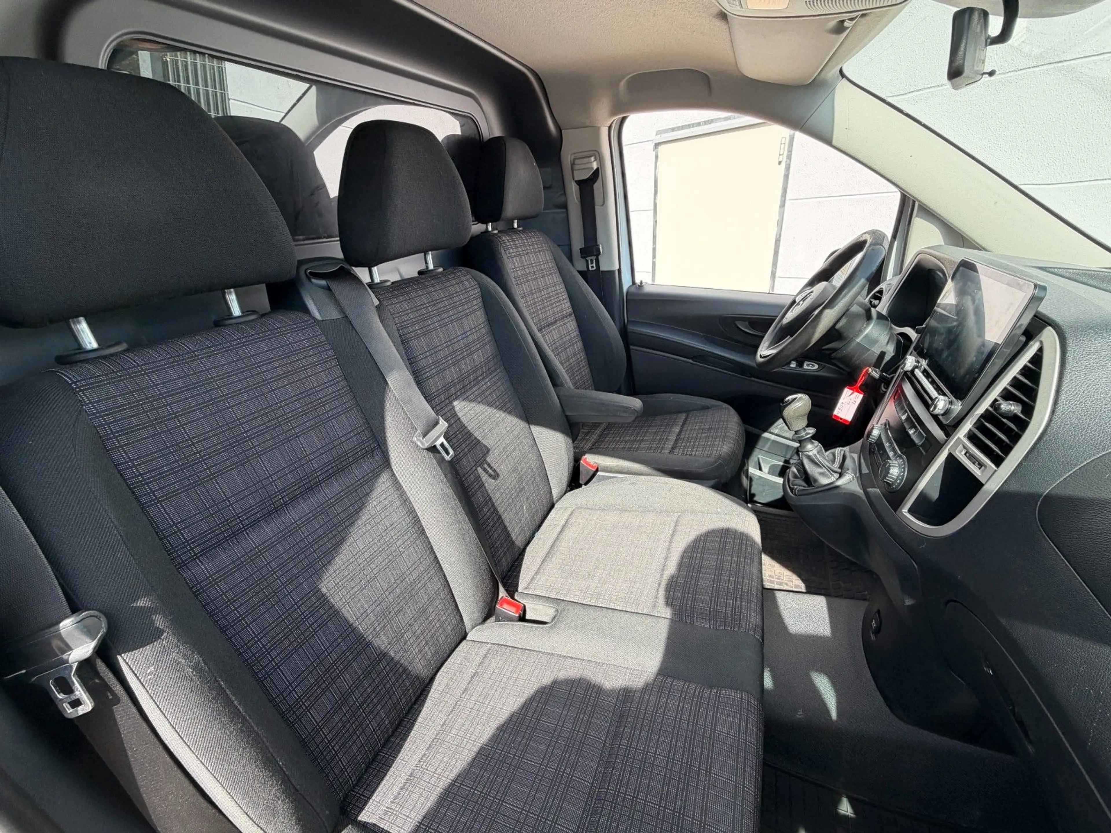 Mercedes-Benz Vito Kasten 114 CDI FWD lang/SHZ/STAND/KLIMA — photo 6