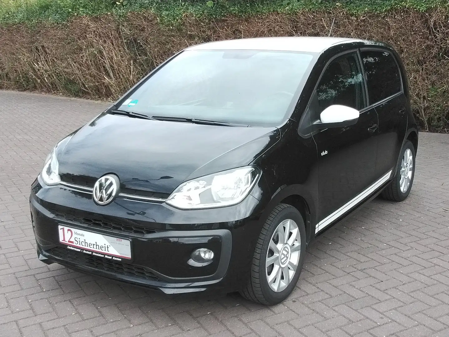 Volkswagen up! club up! KLIMA-SERVO-ZV-EF-SH-SPORTSITZE Schwarz - 1