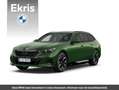 BMW 5 serie Touring 550e xDrive | M sportpakket Pro | Зелений - thumbnail 1