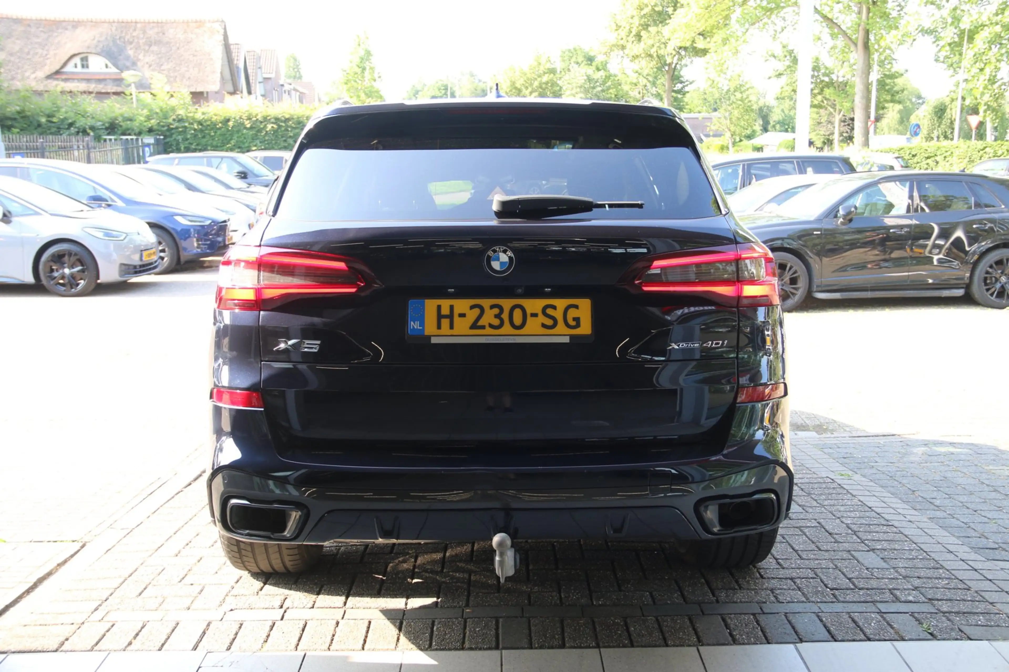 BMW X5 XDrive40i High Executive 7p. DEALER OND. PANO-DAK! — photo 6