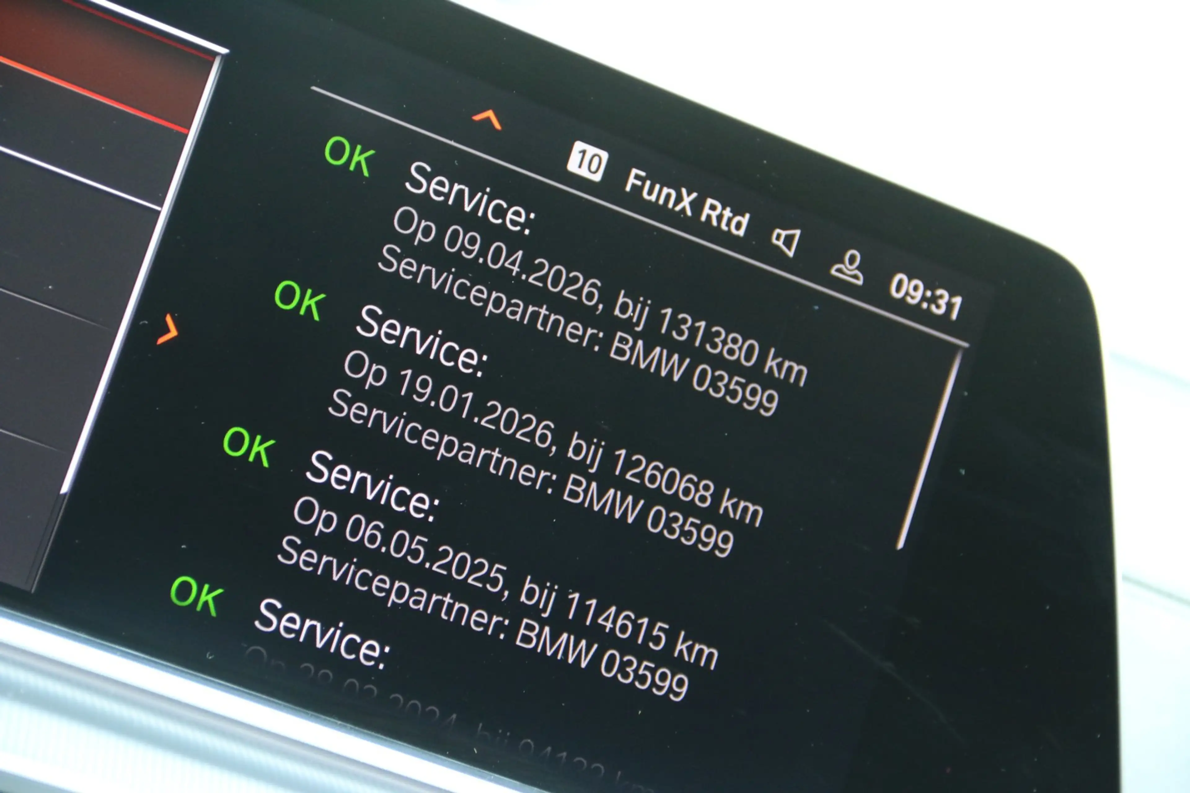 BMW X5 XDrive40i High Executive 7p. DEALER OND. PANO-DAK! — photo 21