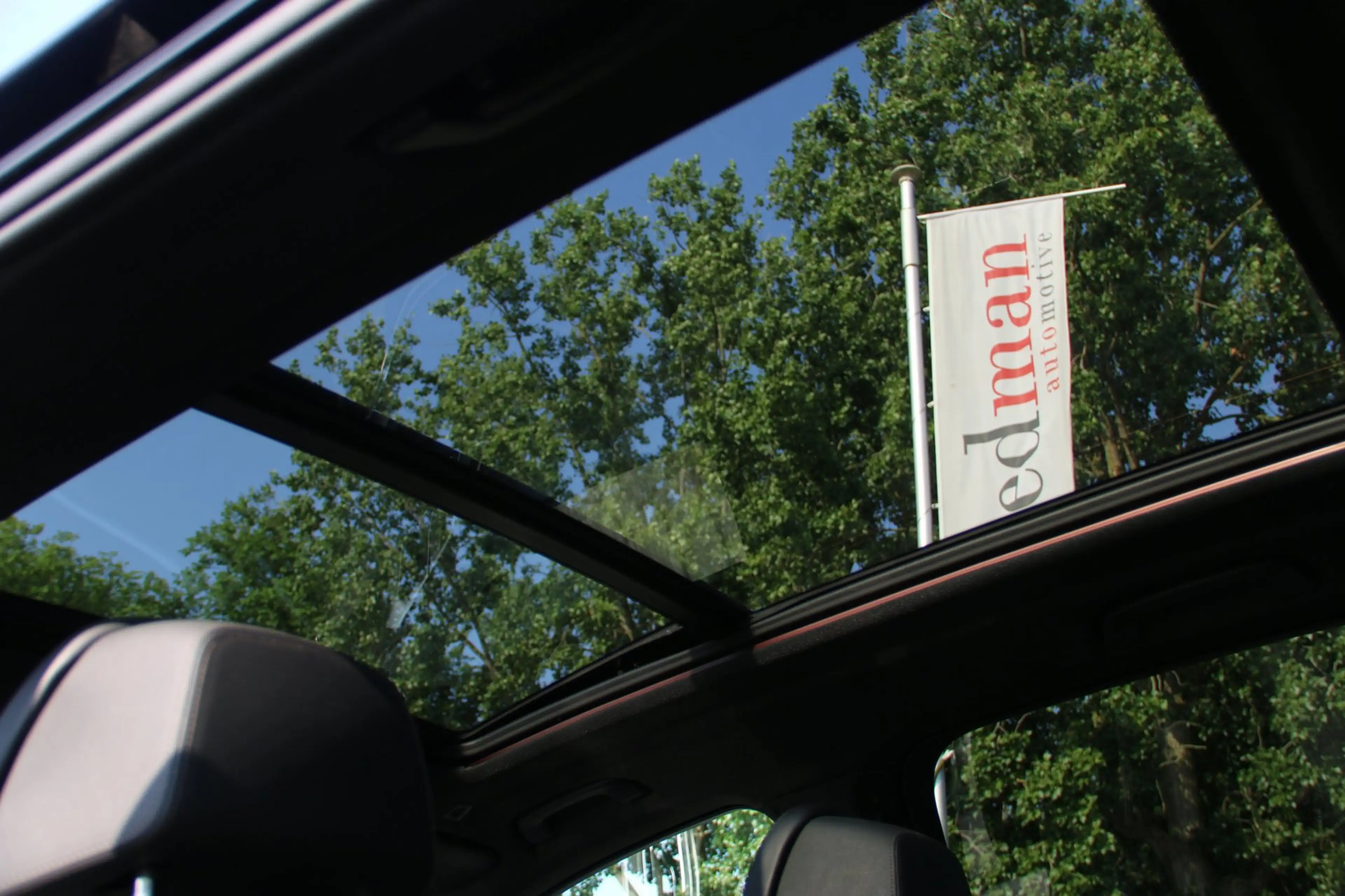 BMW X5 XDrive40i High Executive 7p. DEALER OND. PANO-DAK! — photo 11