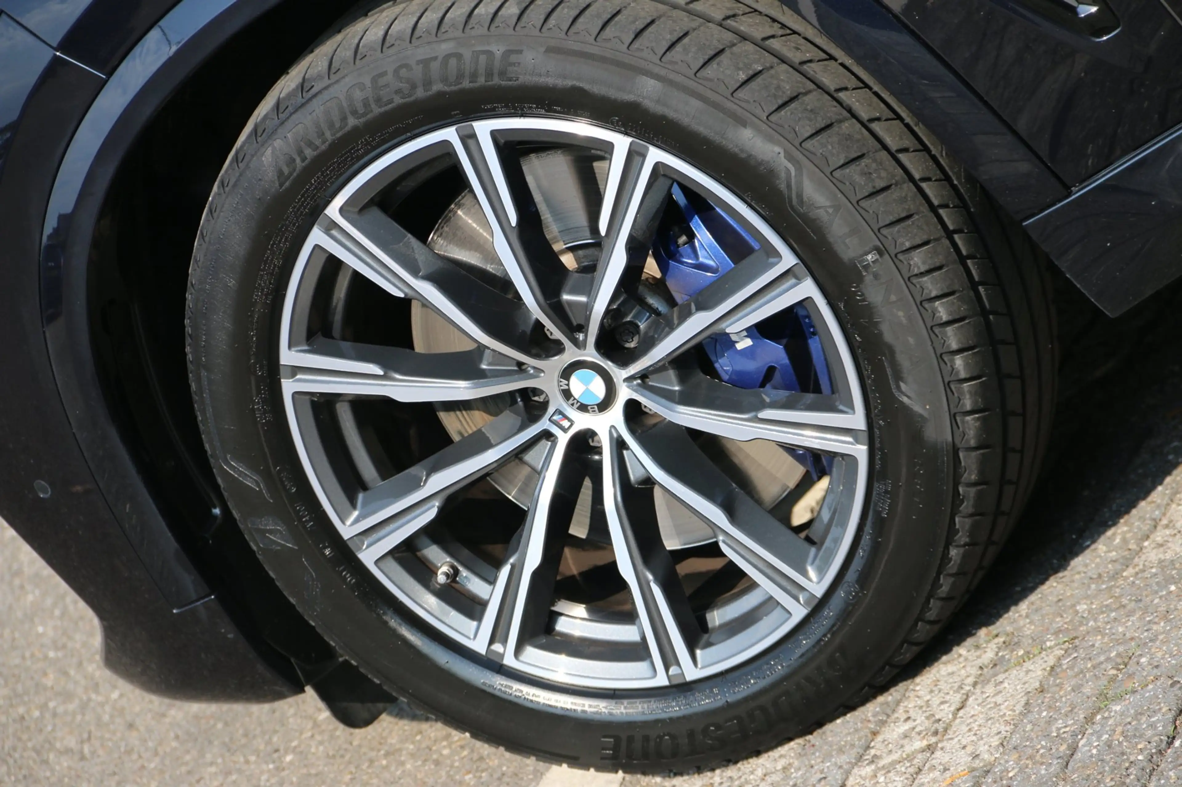 BMW X5 XDrive40i High Executive 7p. DEALER OND. PANO-DAK! — photo 5