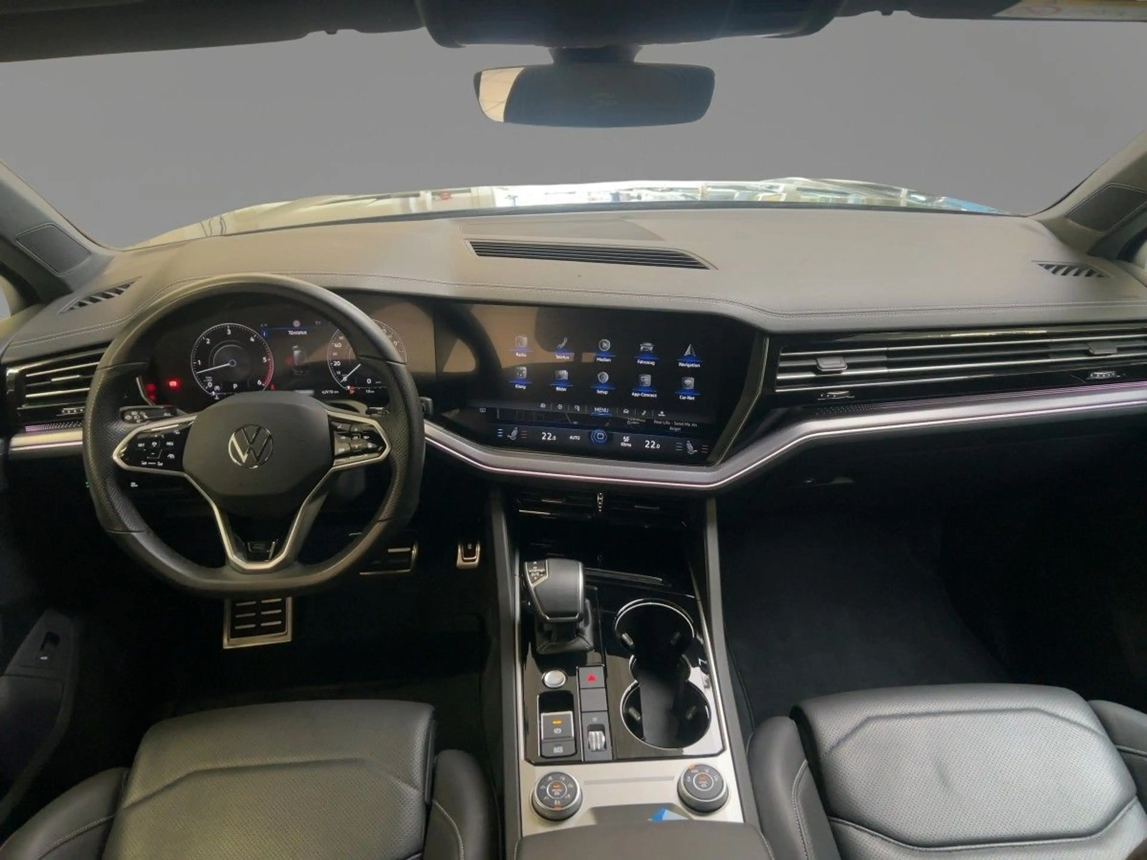Volkswagen Touareg 3.0 V6 TDI R-Line AHK Allradlenkung Matr — photo 12