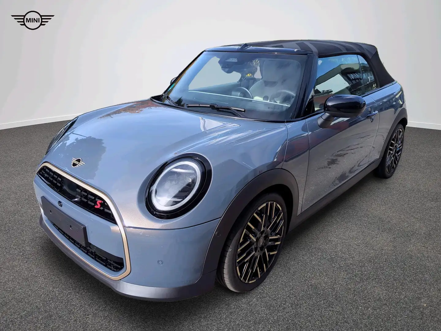 MINI Cooper S Cabrio Favoured Trim Grau - 1
