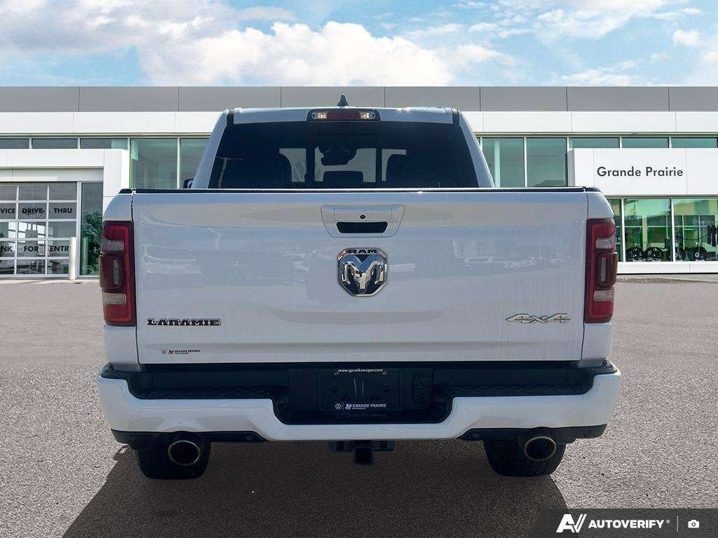 2023 RAM 1500 Laramie 4x4 Crew Cab | SPORT APPEARANCE PACKAGE | — снимка 1
