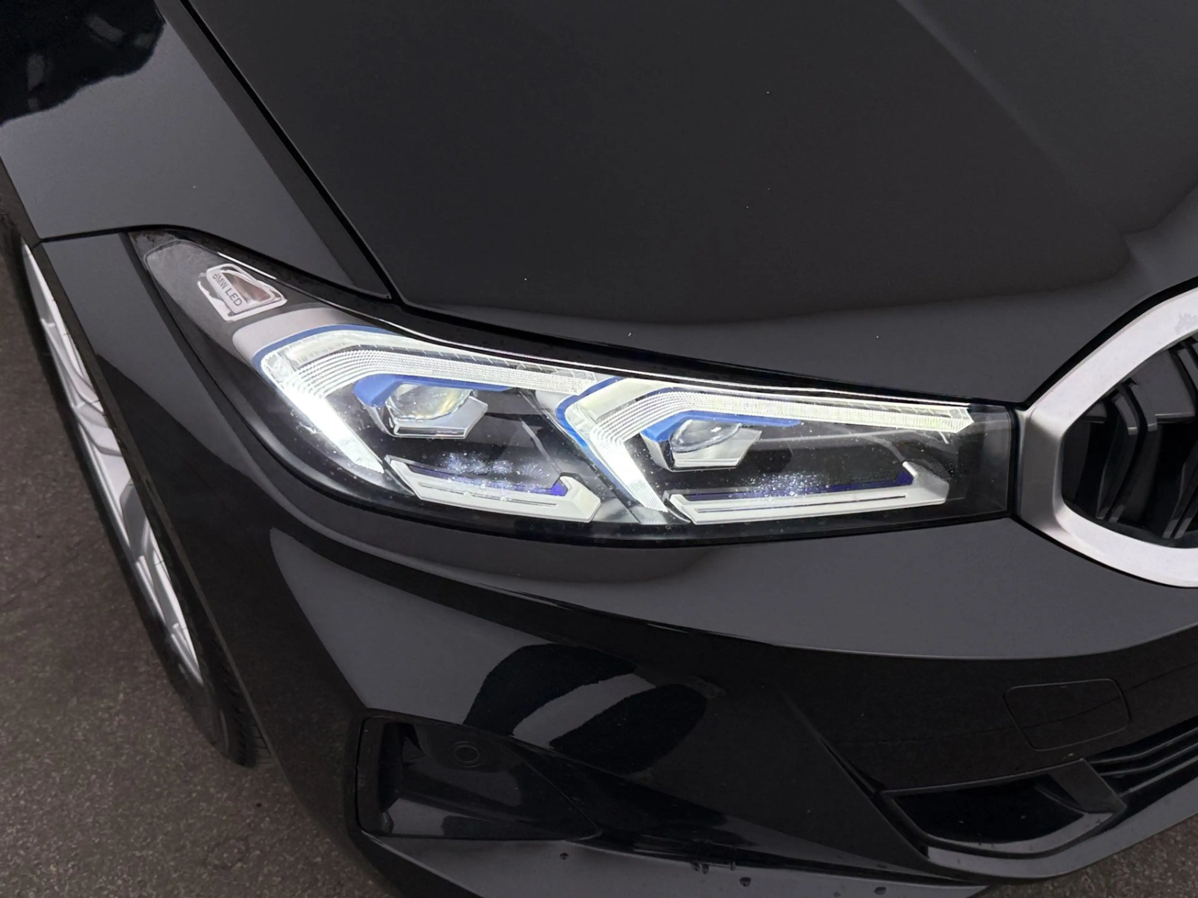 BMW 318 d Touring Aut LED STANDHZG HEAD-UP LEDER NAVI — photo 13