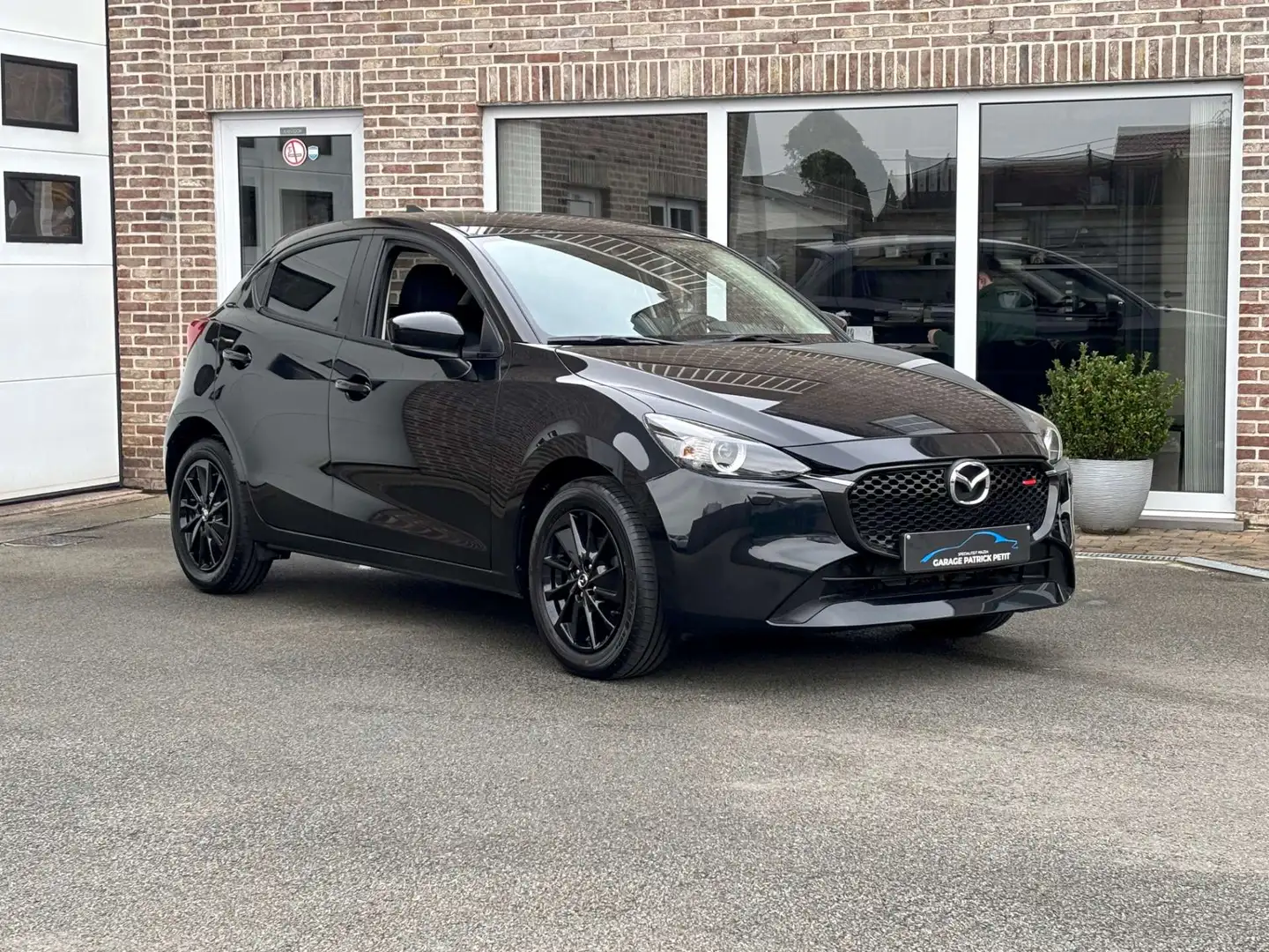 mazda 2