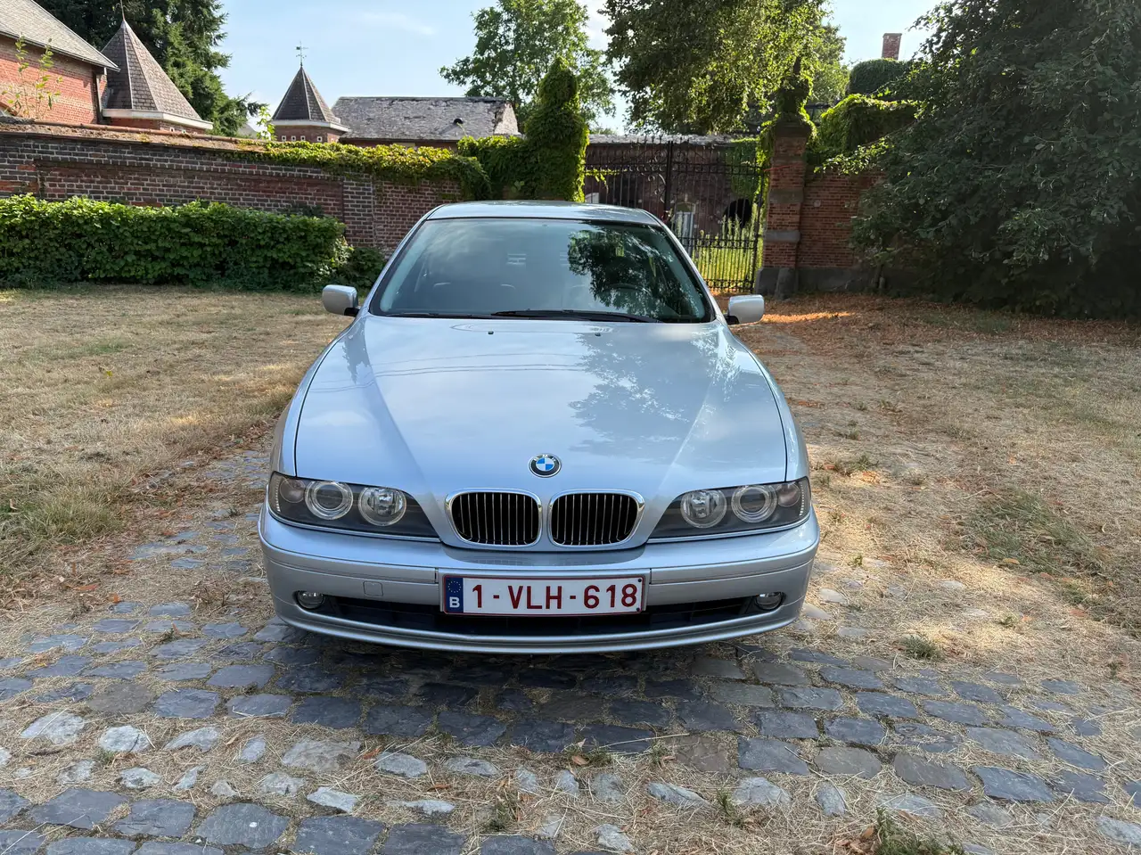 BMW 520i, foto 2