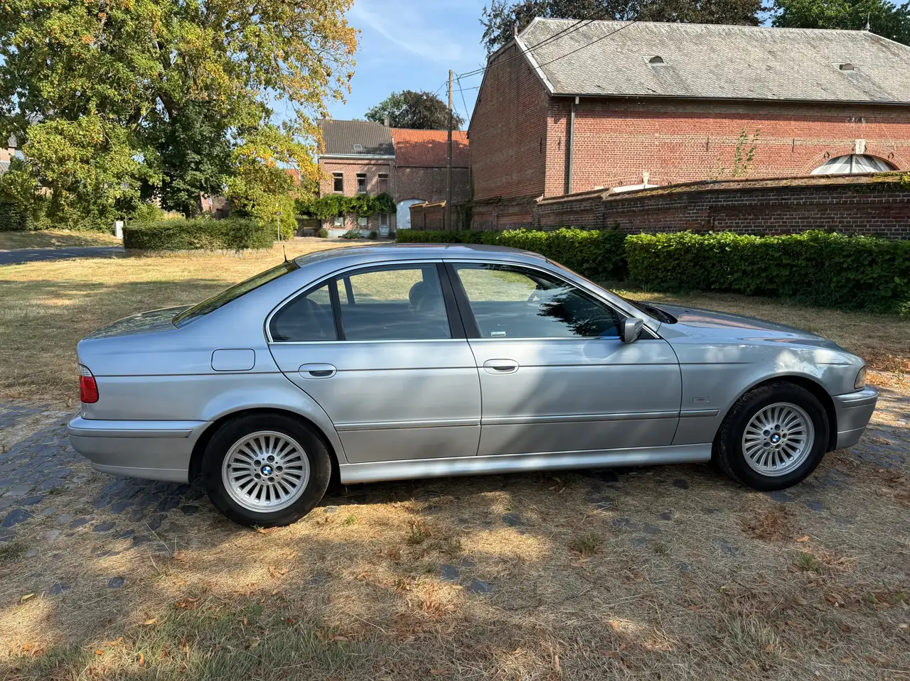 BMW 520i, foto 7