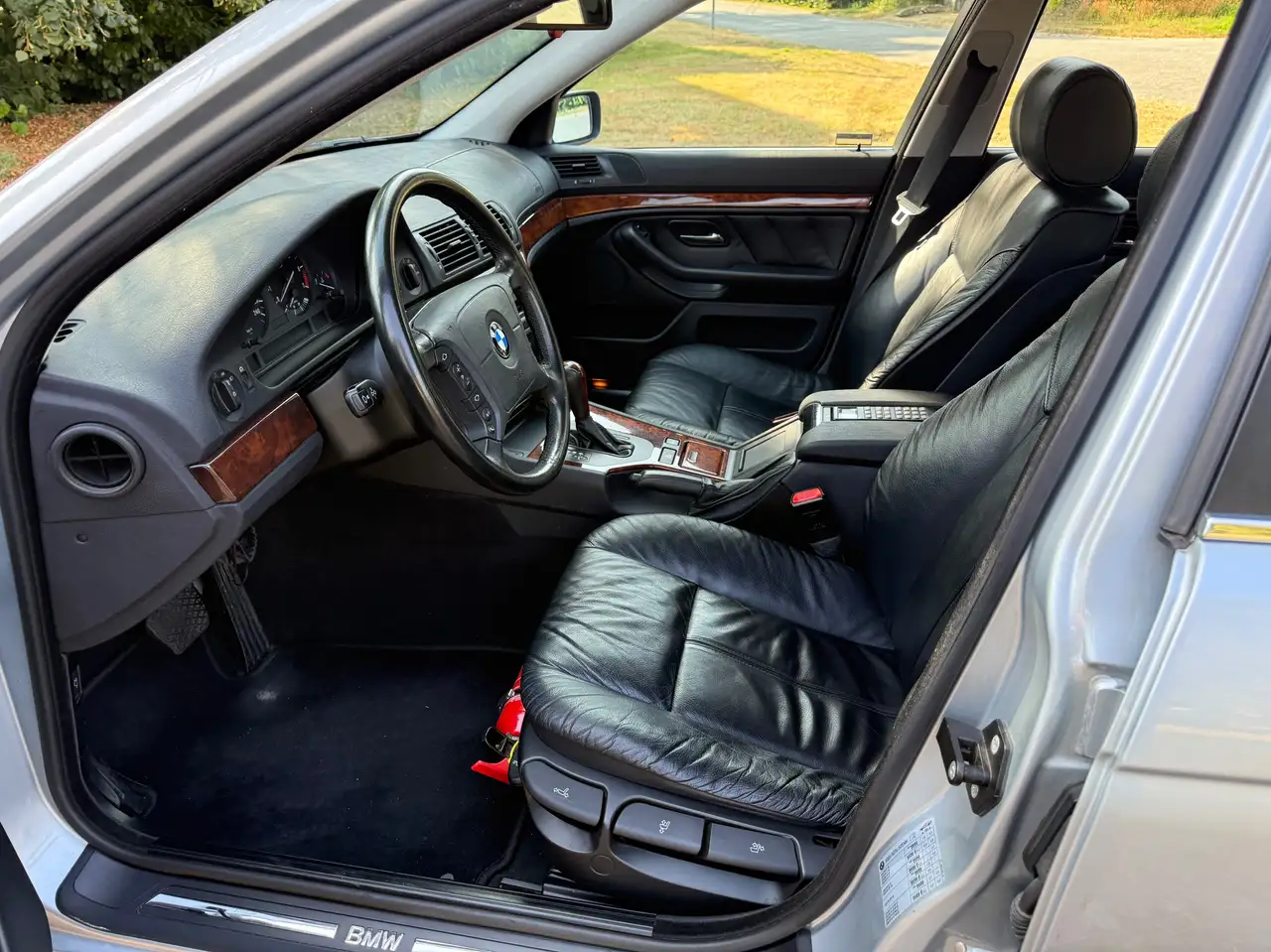 BMW 520i, foto 9