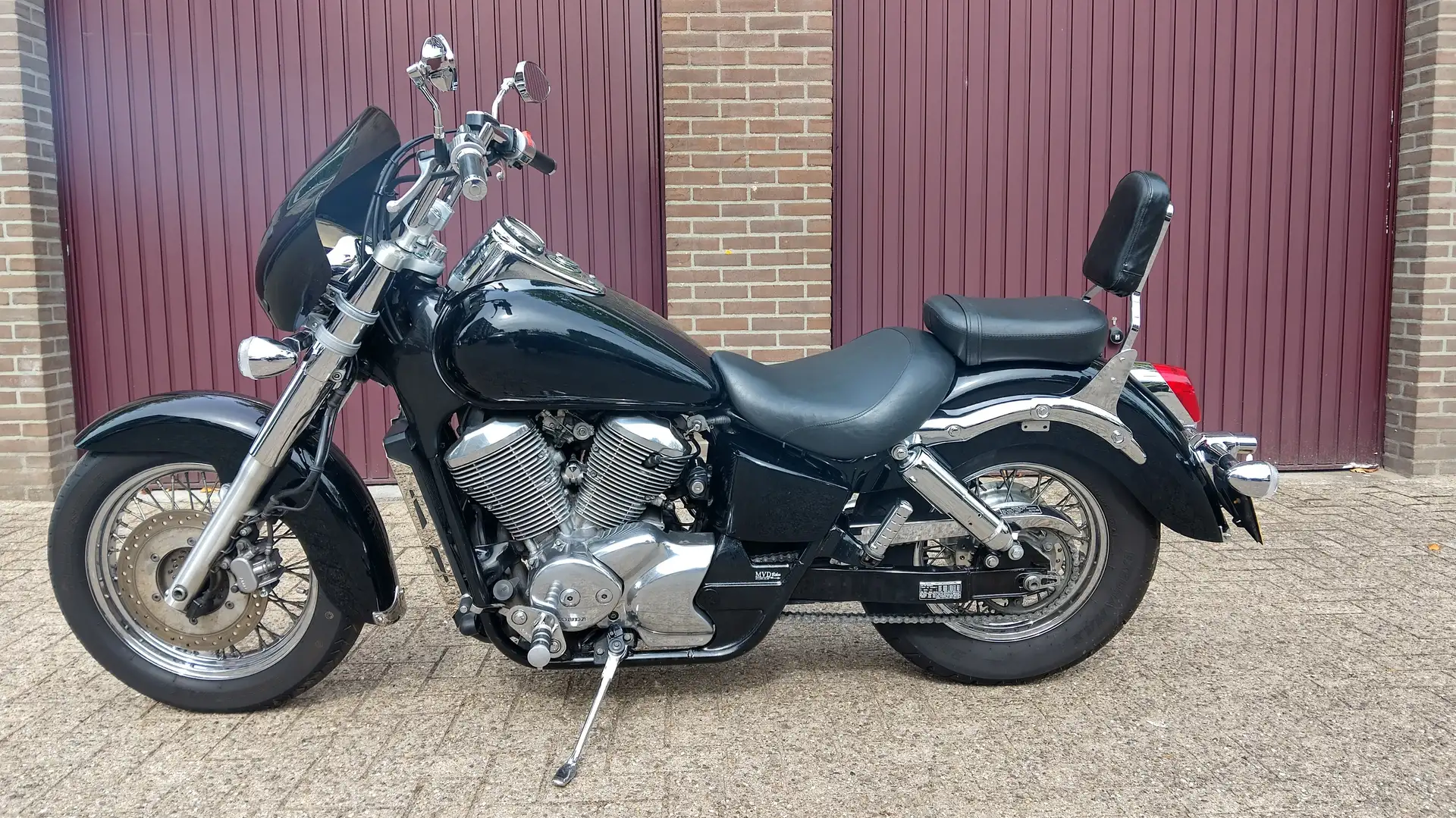 Honda VT 750 ACE Zwart - 1