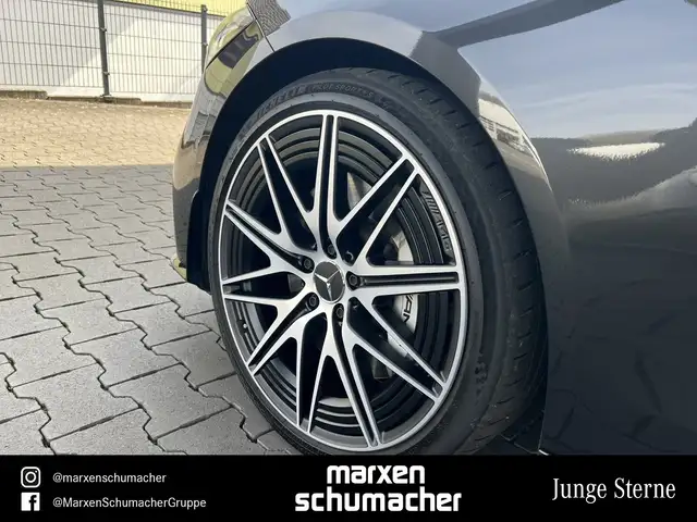 Mercedes-Benz Amg C view 9