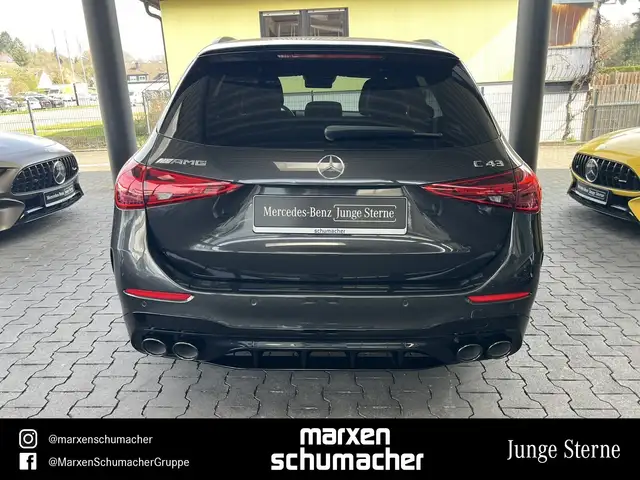 Mercedes-Benz Amg C view 5