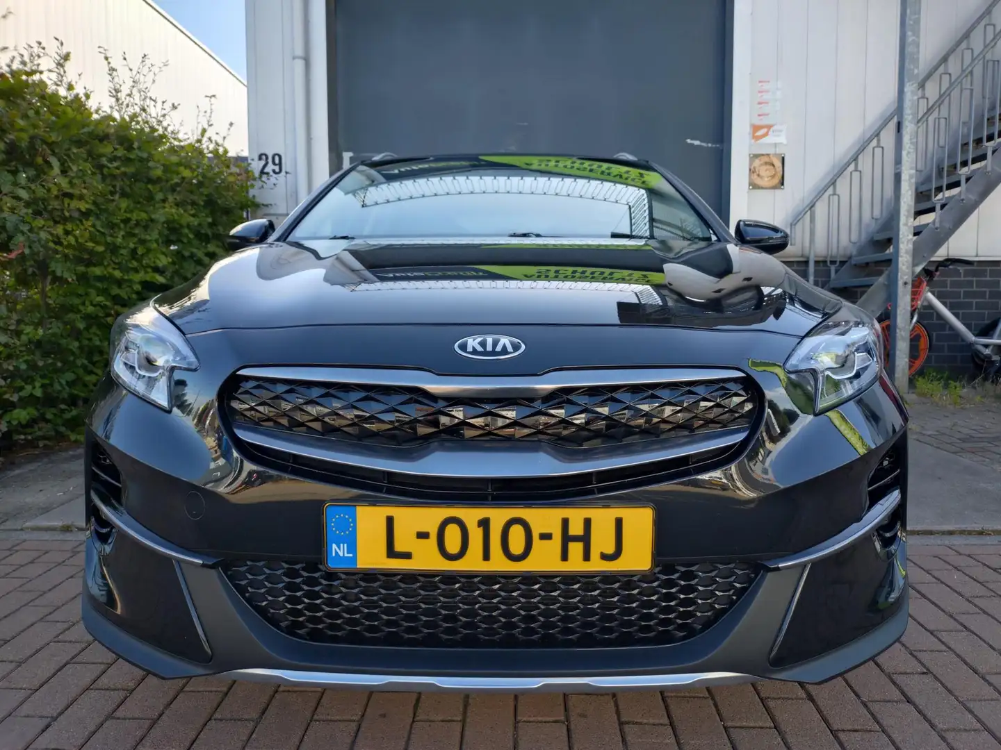 Kia XCeed 1.6 GDi PHEV DynamicLine Dealer onderhouden! Noir - 2