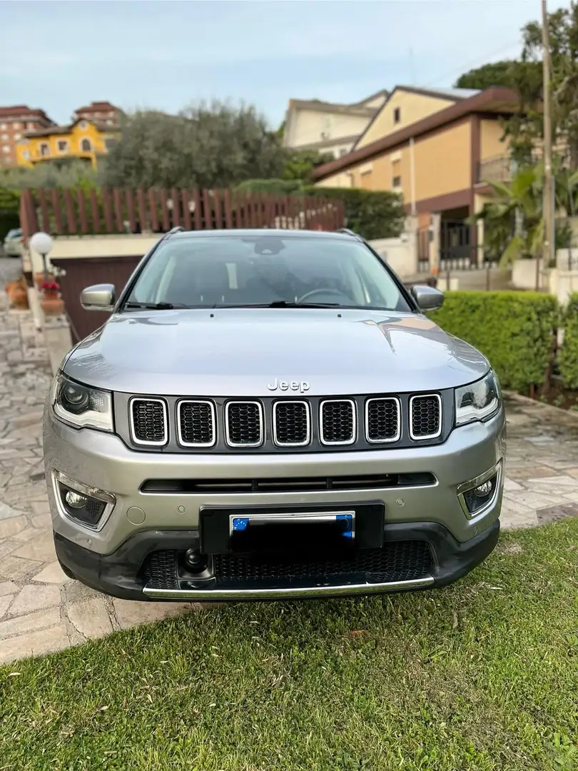 Jeep Compass Limited 4wd 170cv auto my19 - GPL - 27000km Gris - 1