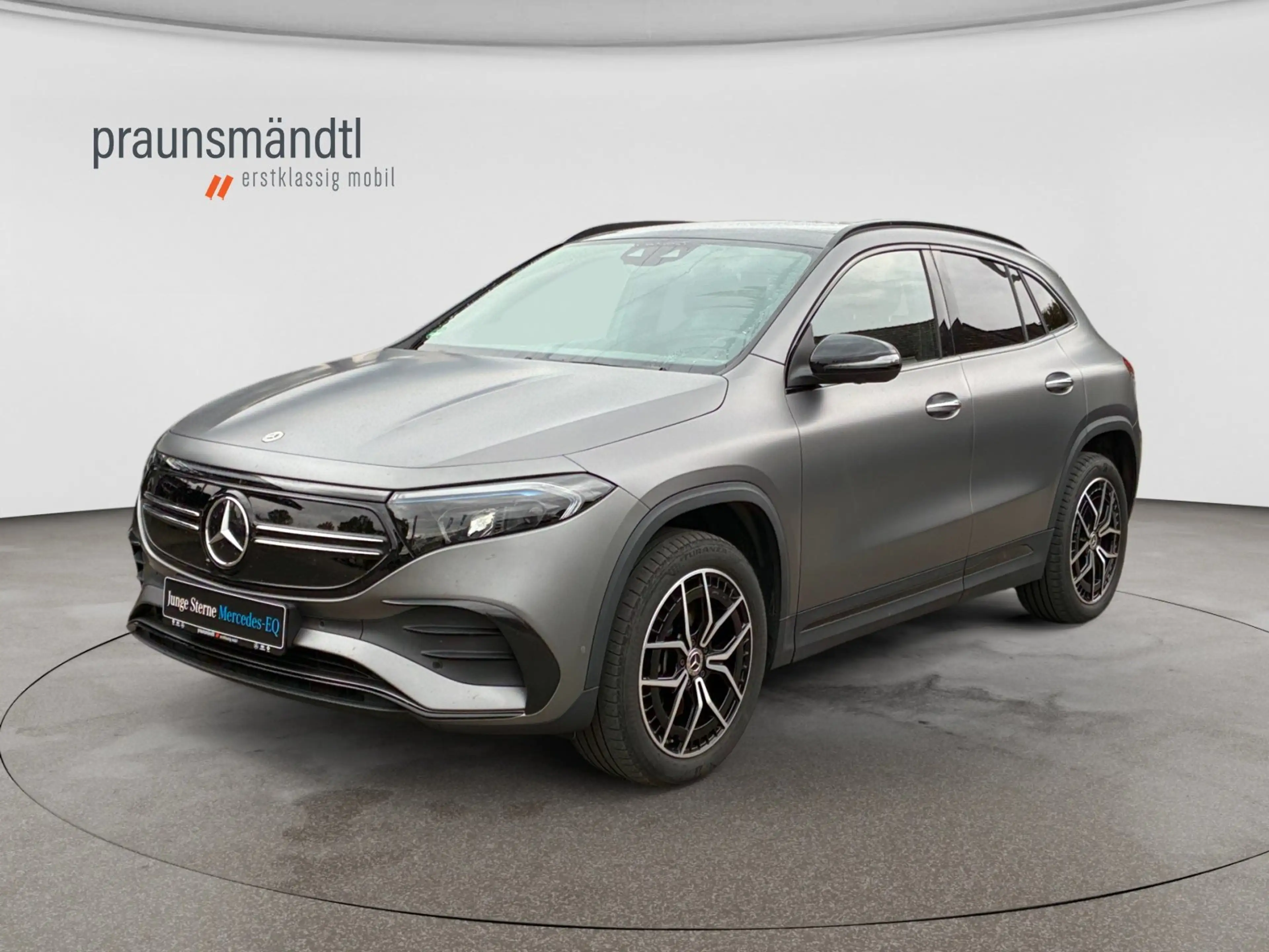 Mercedes-Benz EQA 250 AMG+Pano+AHK+360°+Keyless+Night+el.He+19