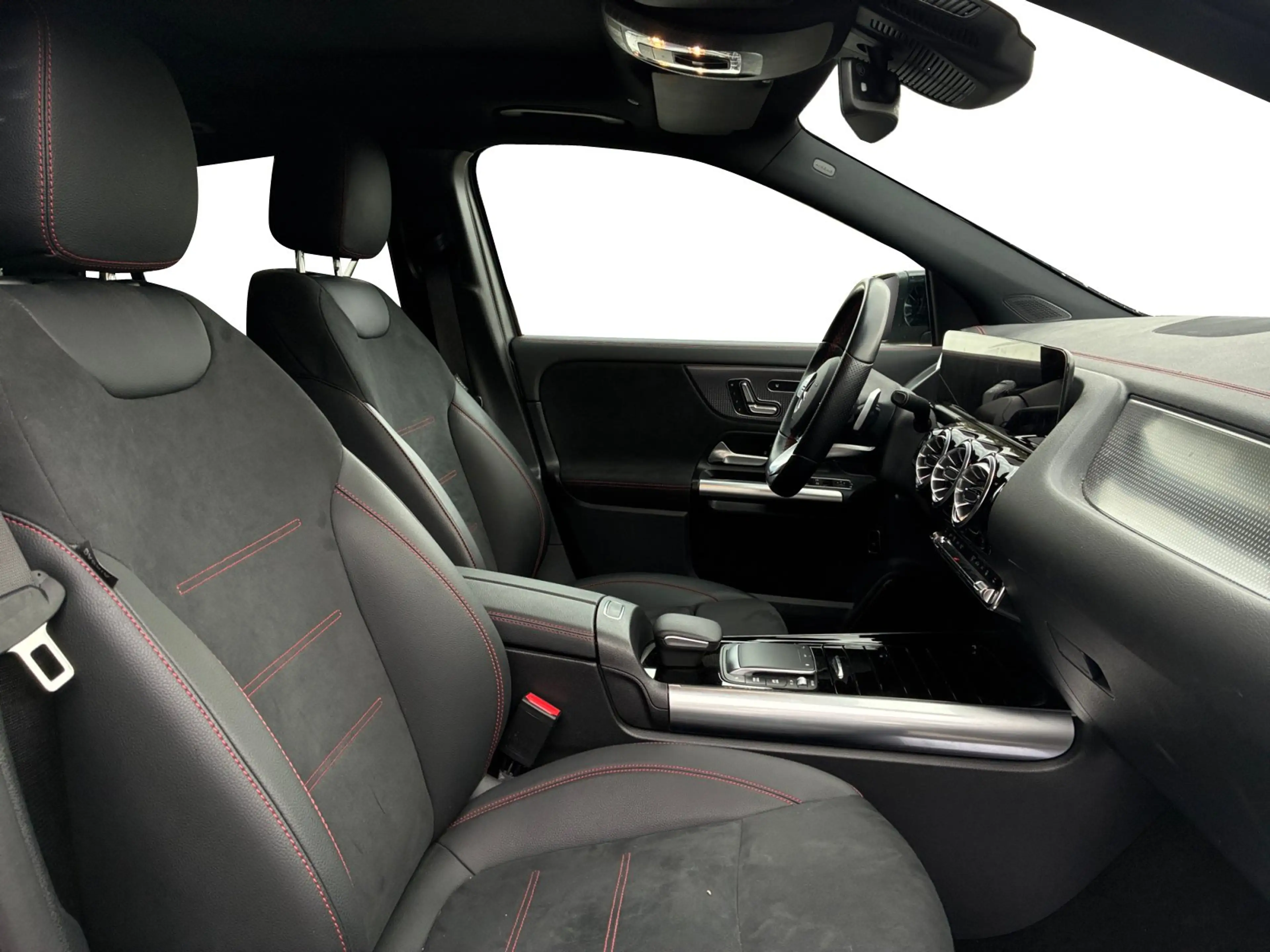 Mercedes-Benz EQA 250 AMG+Pano+AHK+360°+Keyless+Night+el.He+19 — photo 11