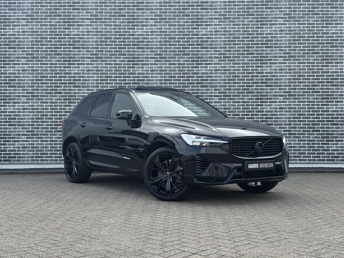 Volvo XC60 T8 Plug-in hybrid AWD Plus Black Edition | Adaptie Noir - 2