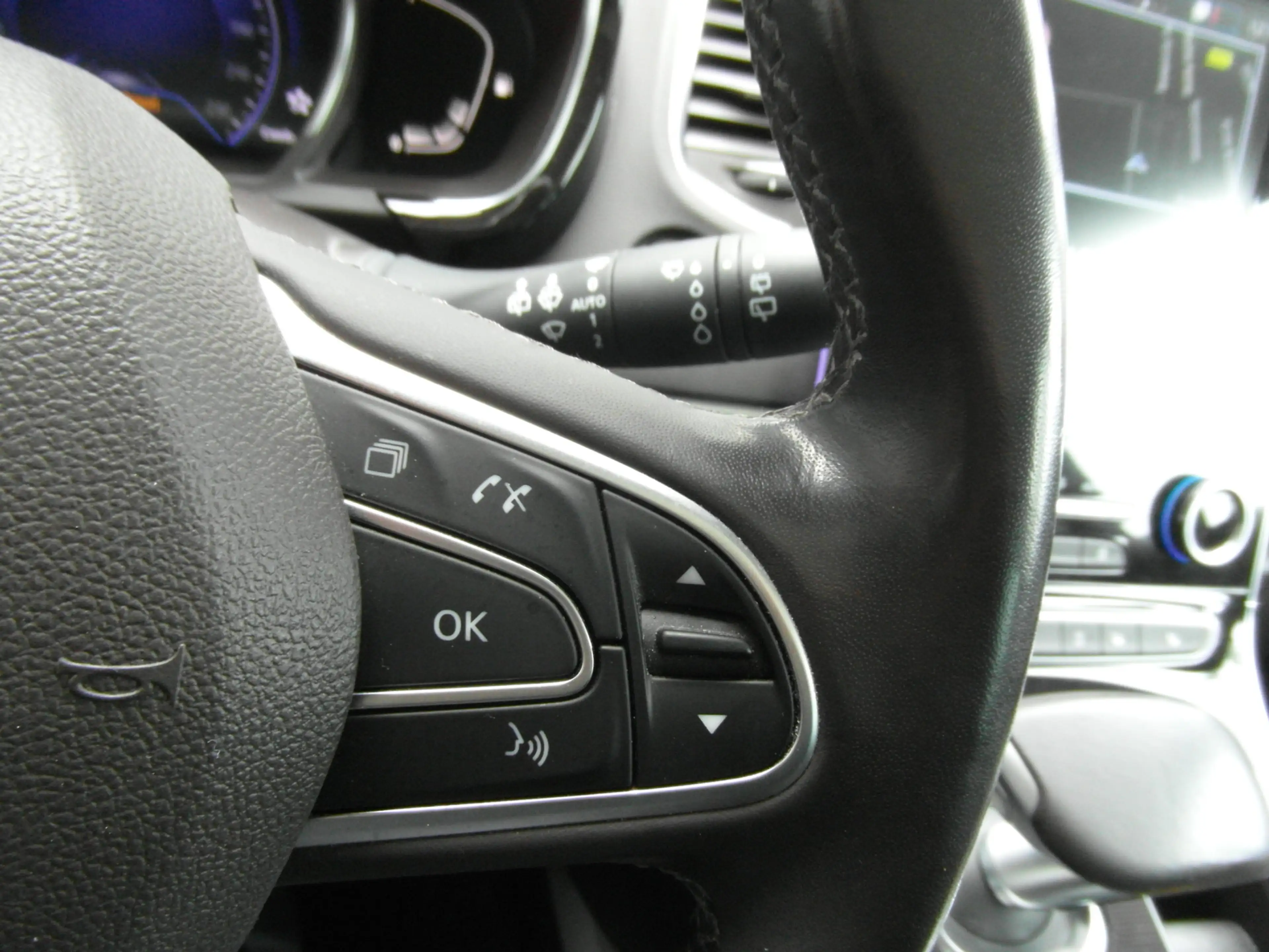 Renault Espace 1.8 TCe Intens 5p. Inclusief Afleveringskosten — photo 22