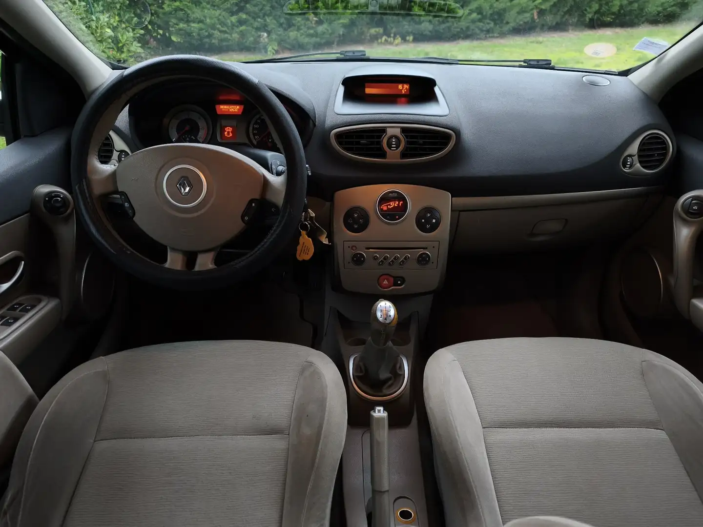 Renault Clio 1.5 dCi 70 Privilège - 2