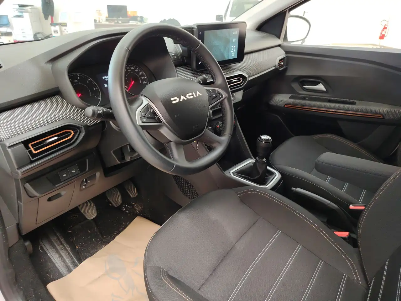 Dacia Sandero Stepway 1.0 tce ECO-G Comfort 17