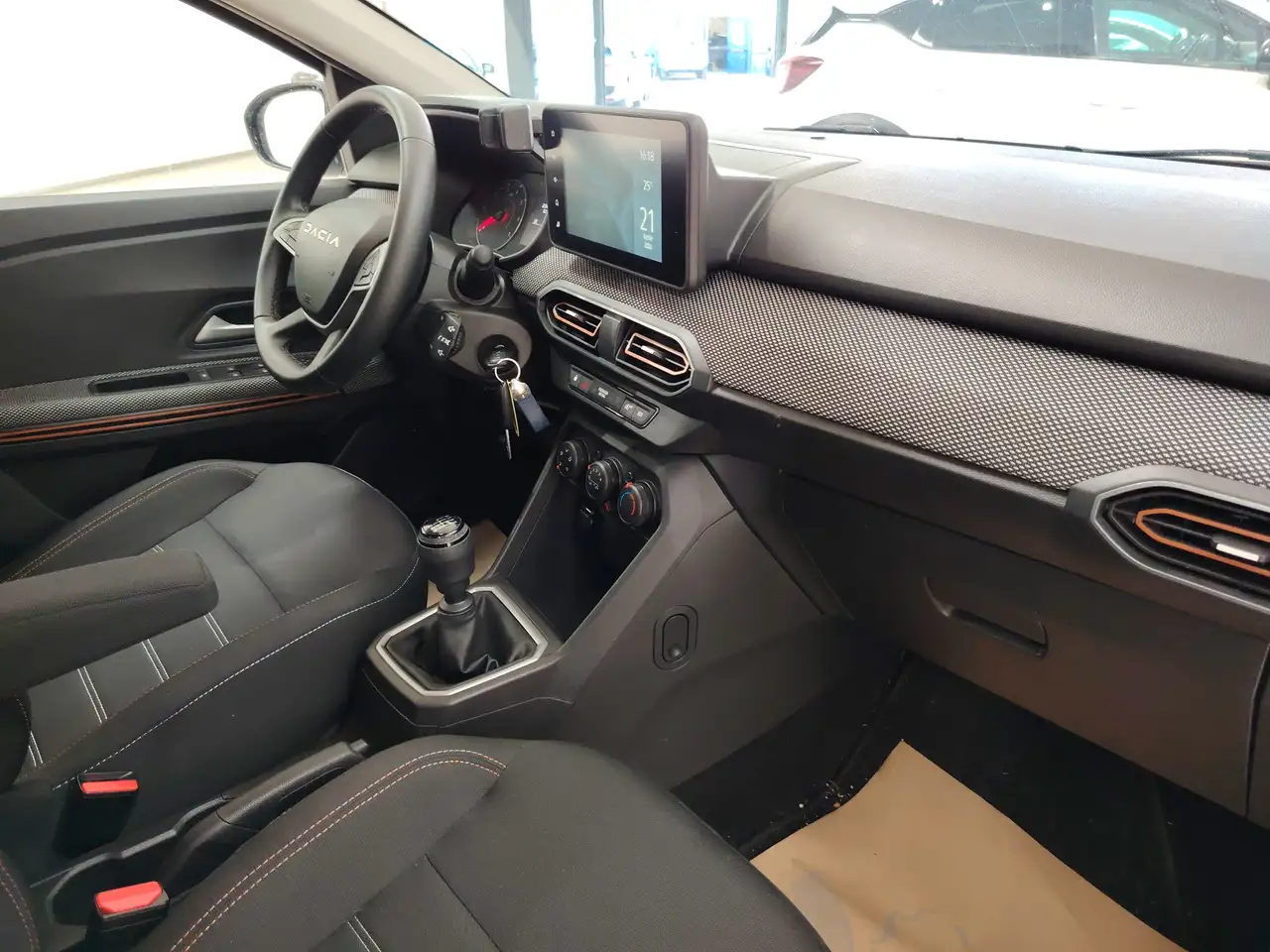 Dacia Sandero Stepway 1.0 tce ECO-G Comfort 18