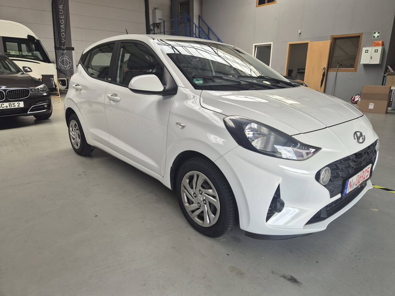 Hyundai i10 Select — photo 8