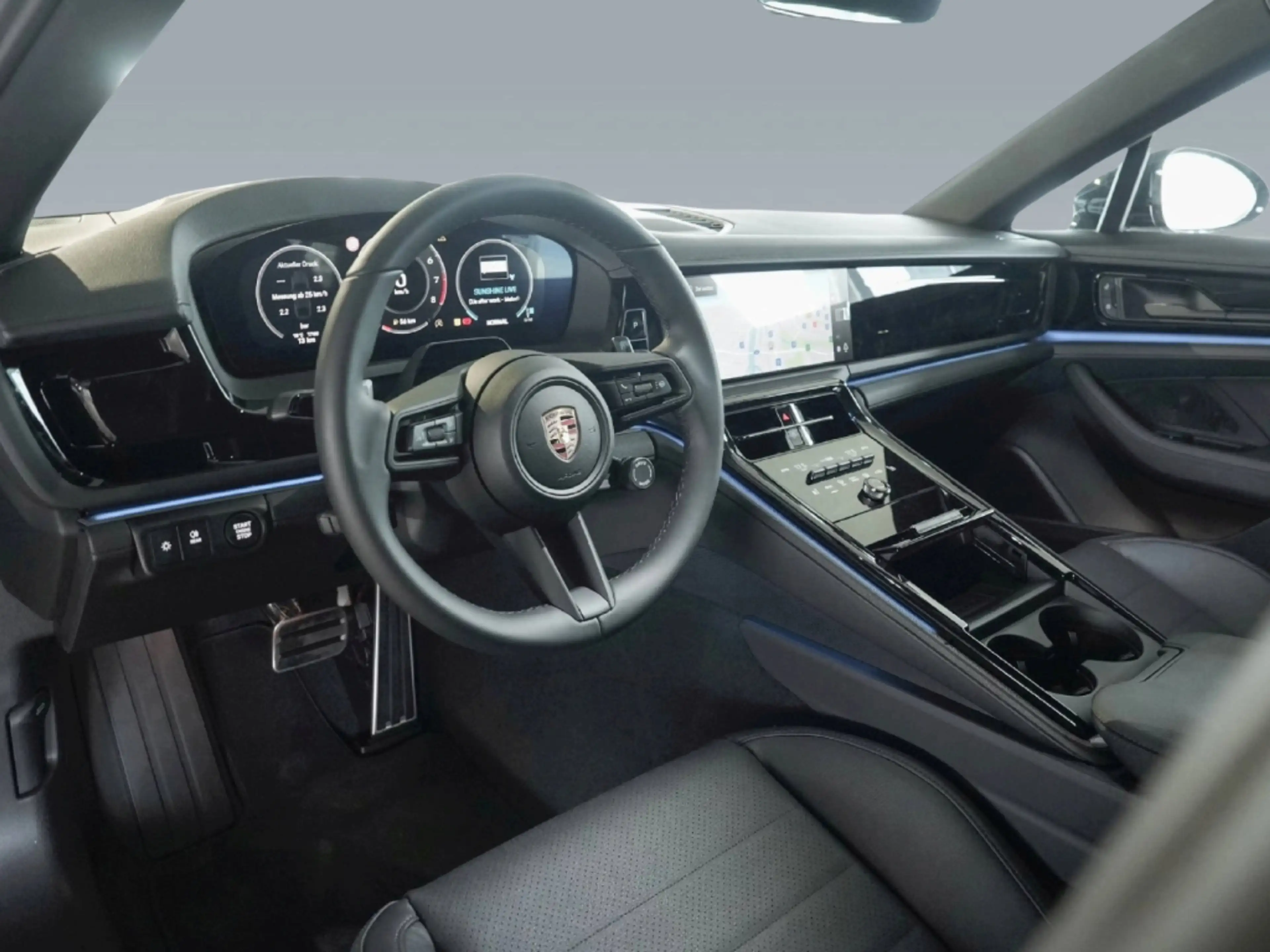 Porsche Panamera 4 — photo 4
