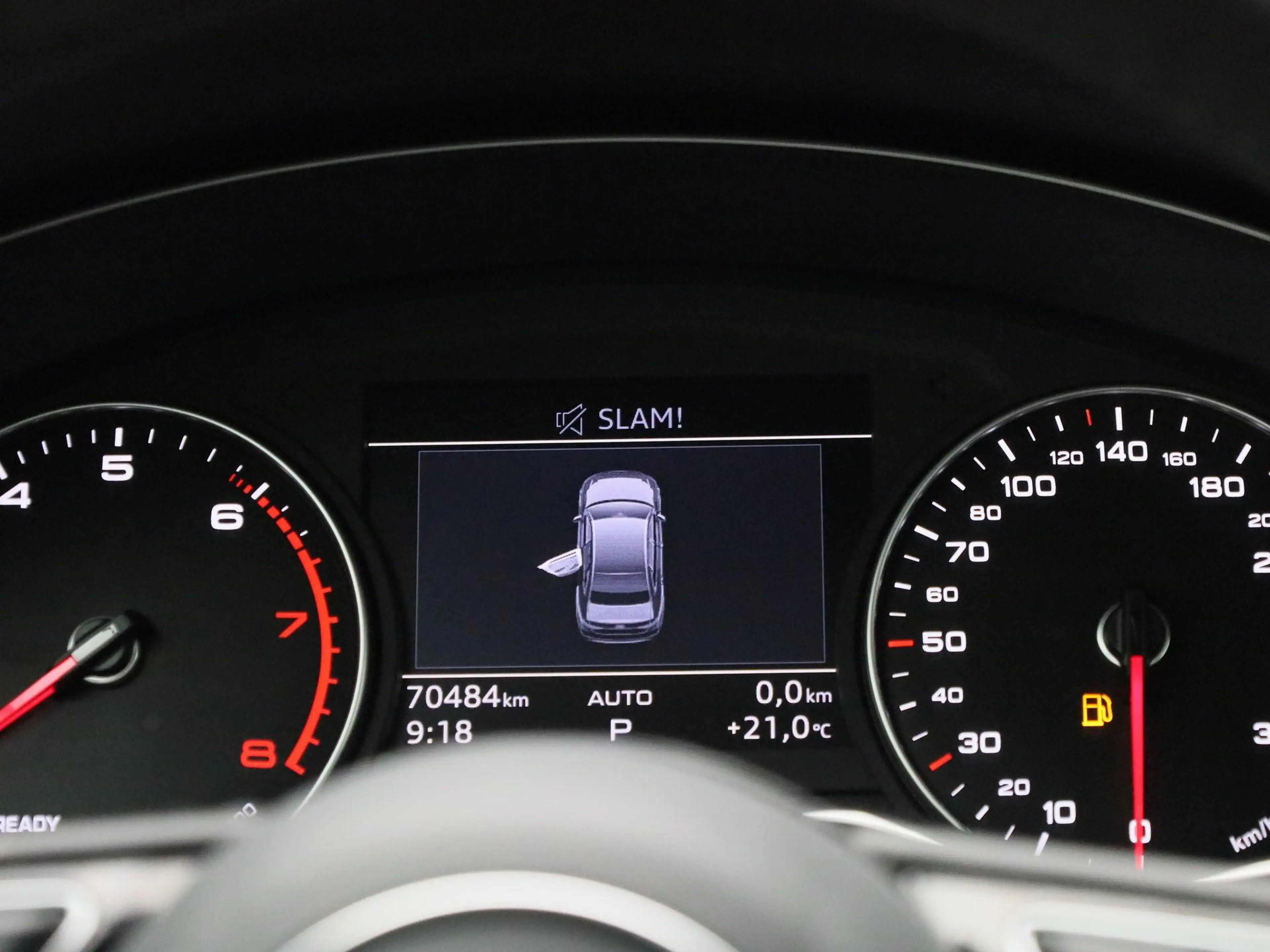 Audi A4 Limousine 35 TFSI Pro Line — photo 8