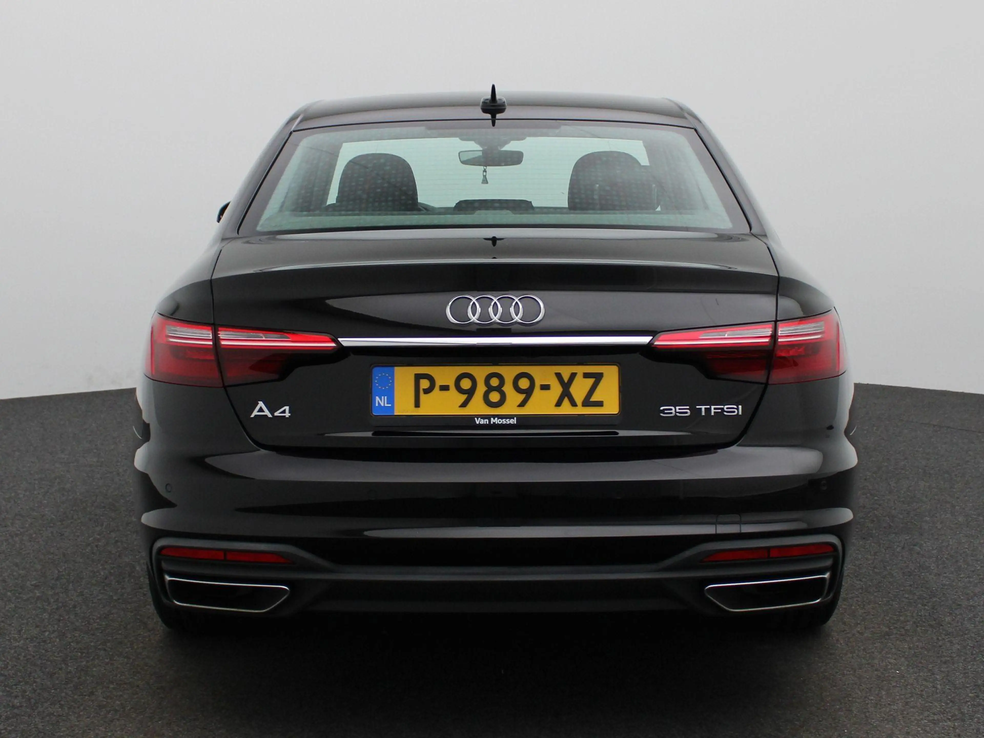 Audi A4 Limousine 35 TFSI Pro Line — photo 5