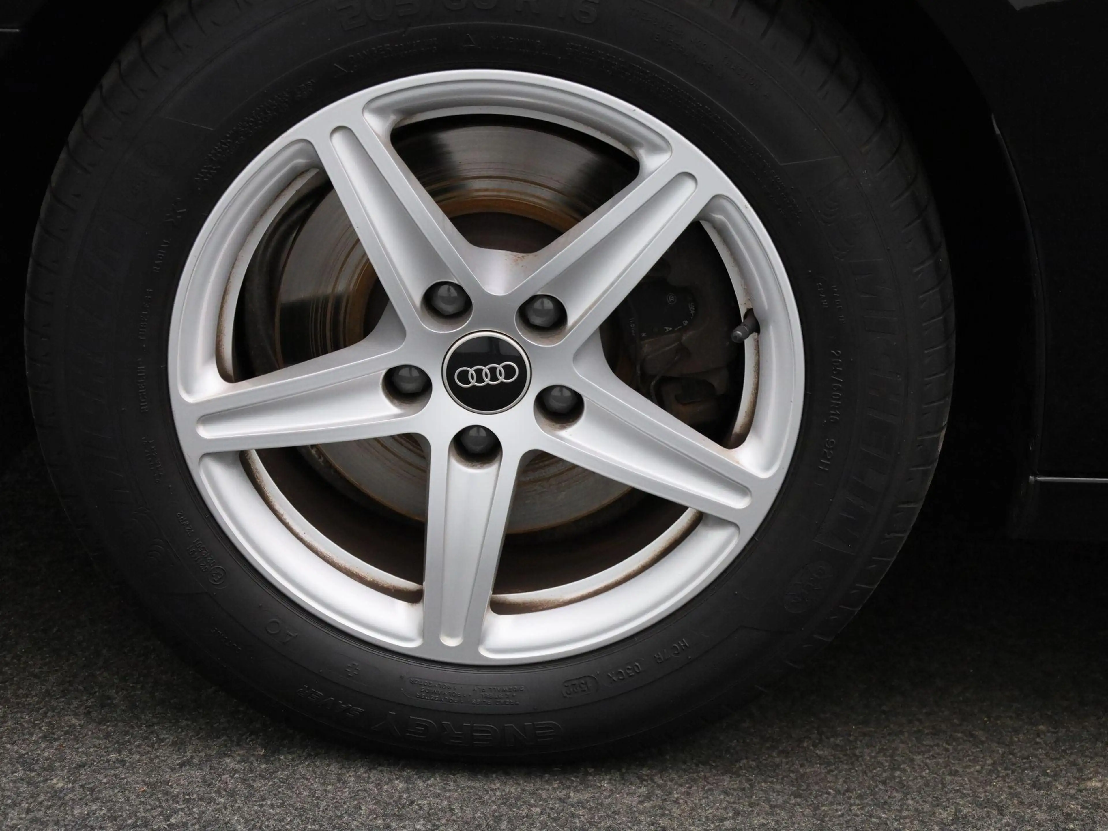 Audi A4 Limousine 35 TFSI Pro Line — photo 13