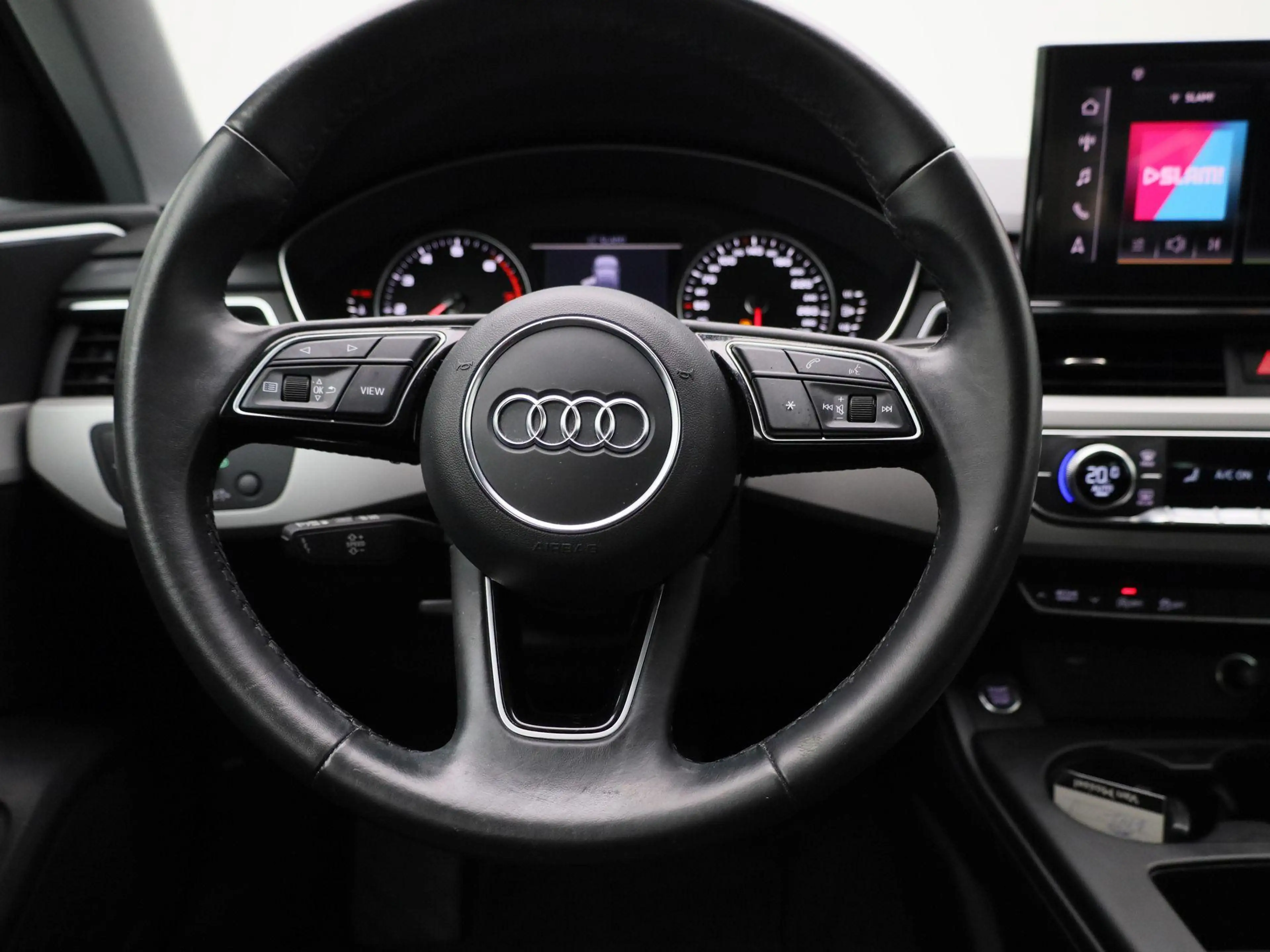Audi A4 Limousine 35 TFSI Pro Line — photo 7