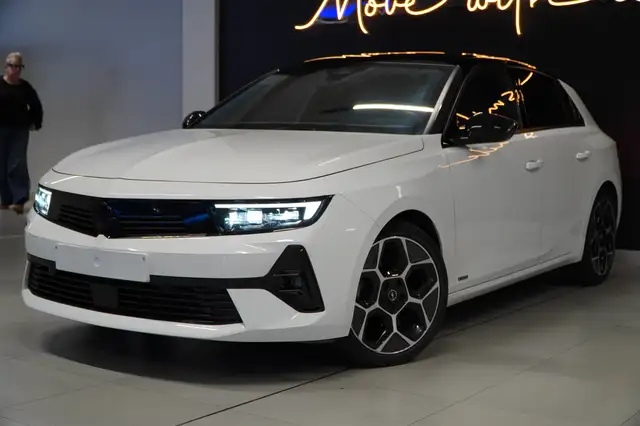 Opel Astra New Astra GS  1.2 Turbo  AT8 130pk