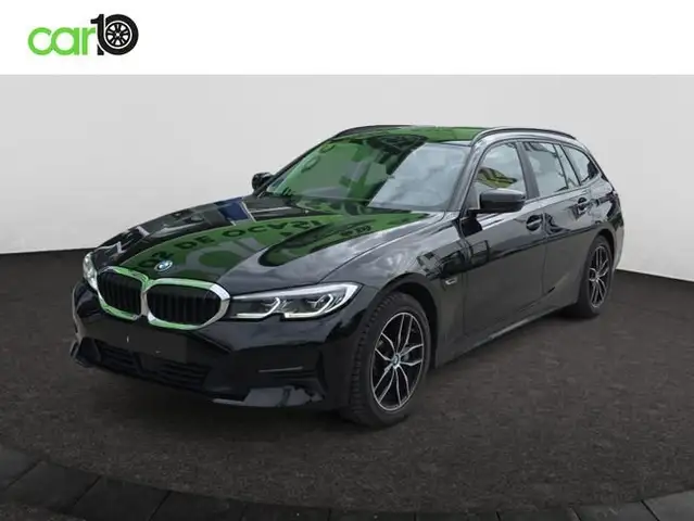 BMW 330 330e xDrive Touring