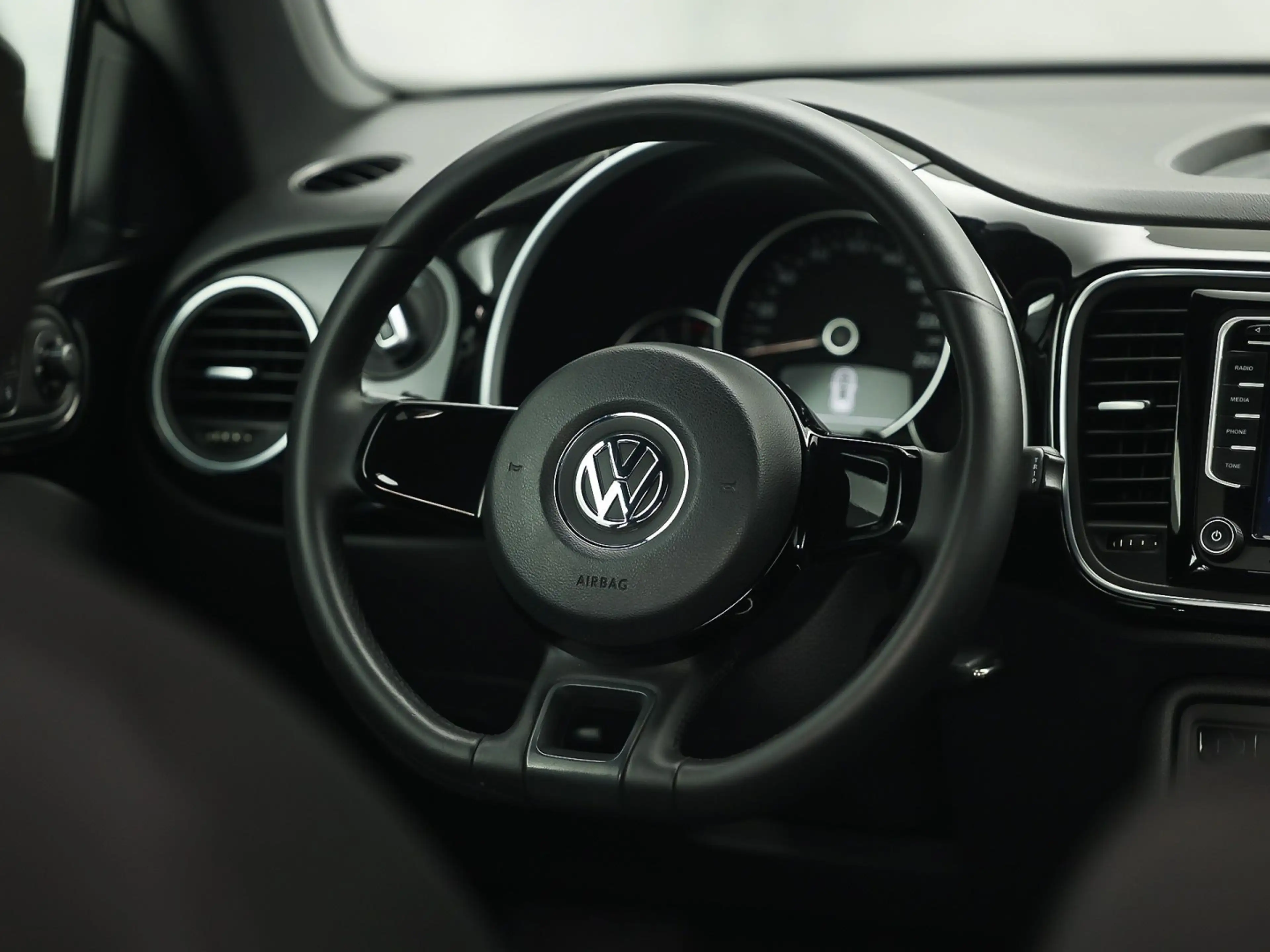 Volkswagen Beetle 1.2 TSI Sport (NAVIGATIE, CLIMATE, STOELVERWARMING — photo 18