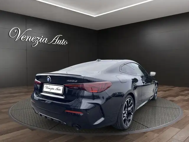 BMW 4 Series view 3