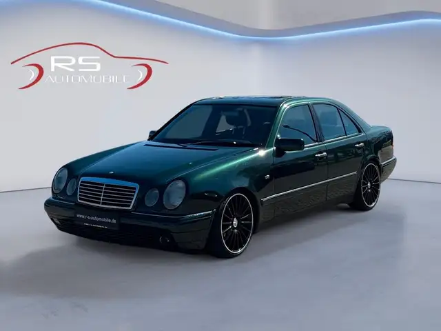 Mercedes-Benz E 430 AVANTGARDE V8