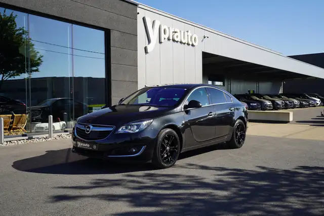 Opel Insignia Insignia 1.6 Turbo Ecotec Cosmo Adaptieve Cruise c               ntrol Keyless entry Verwarmde zetels Xenon Lampen Leder