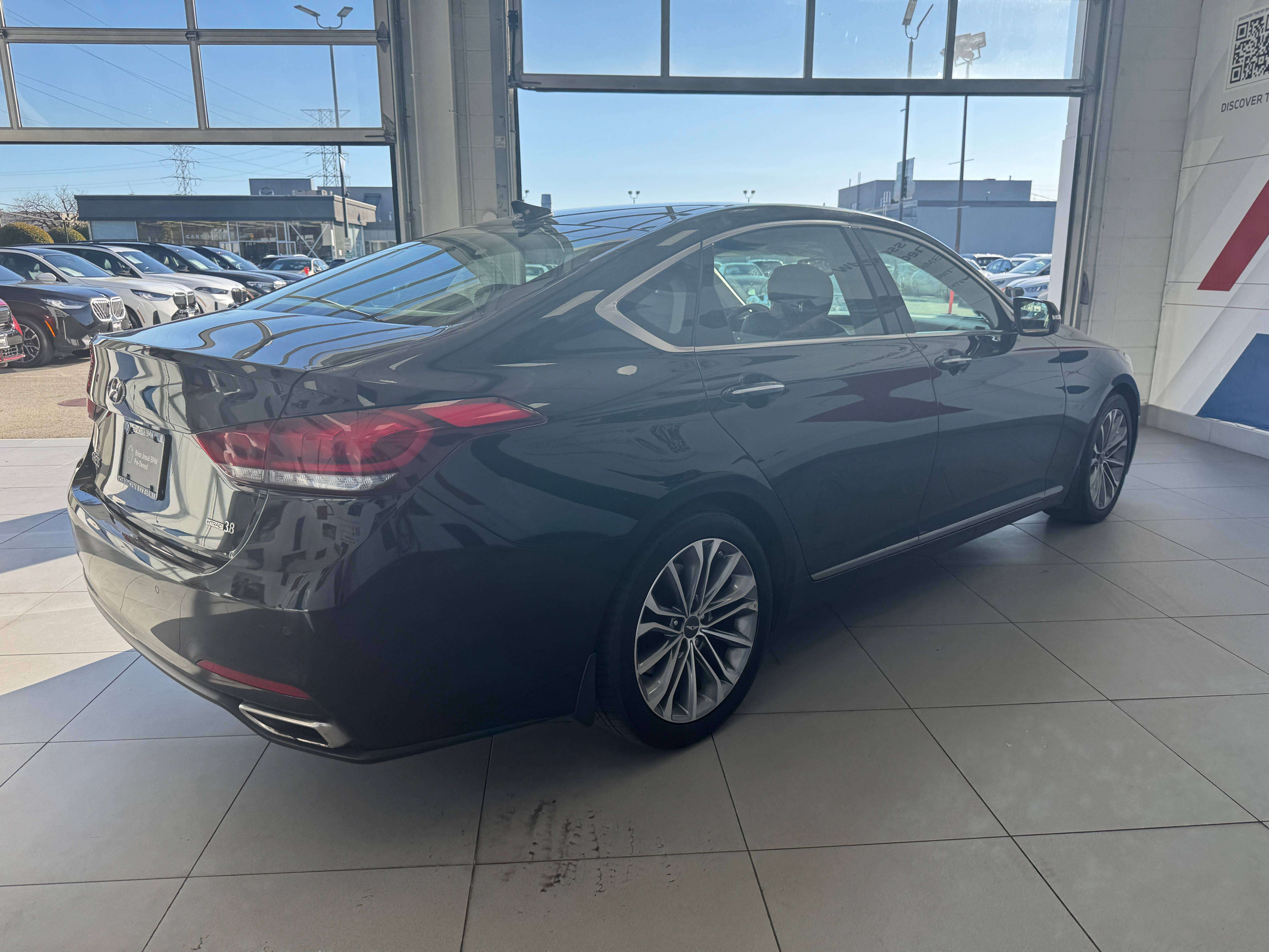 2016 Hyundai Genesis Sedan