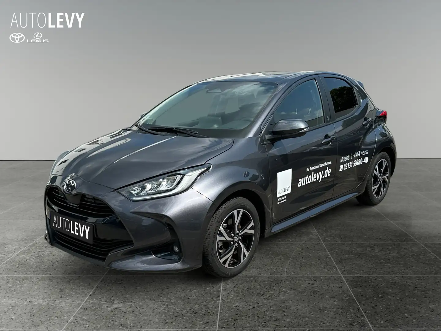 Toyota Yaris - 1.5 l. 116 PS Team D SHZ*CarPlay*Kamera Grau - 2