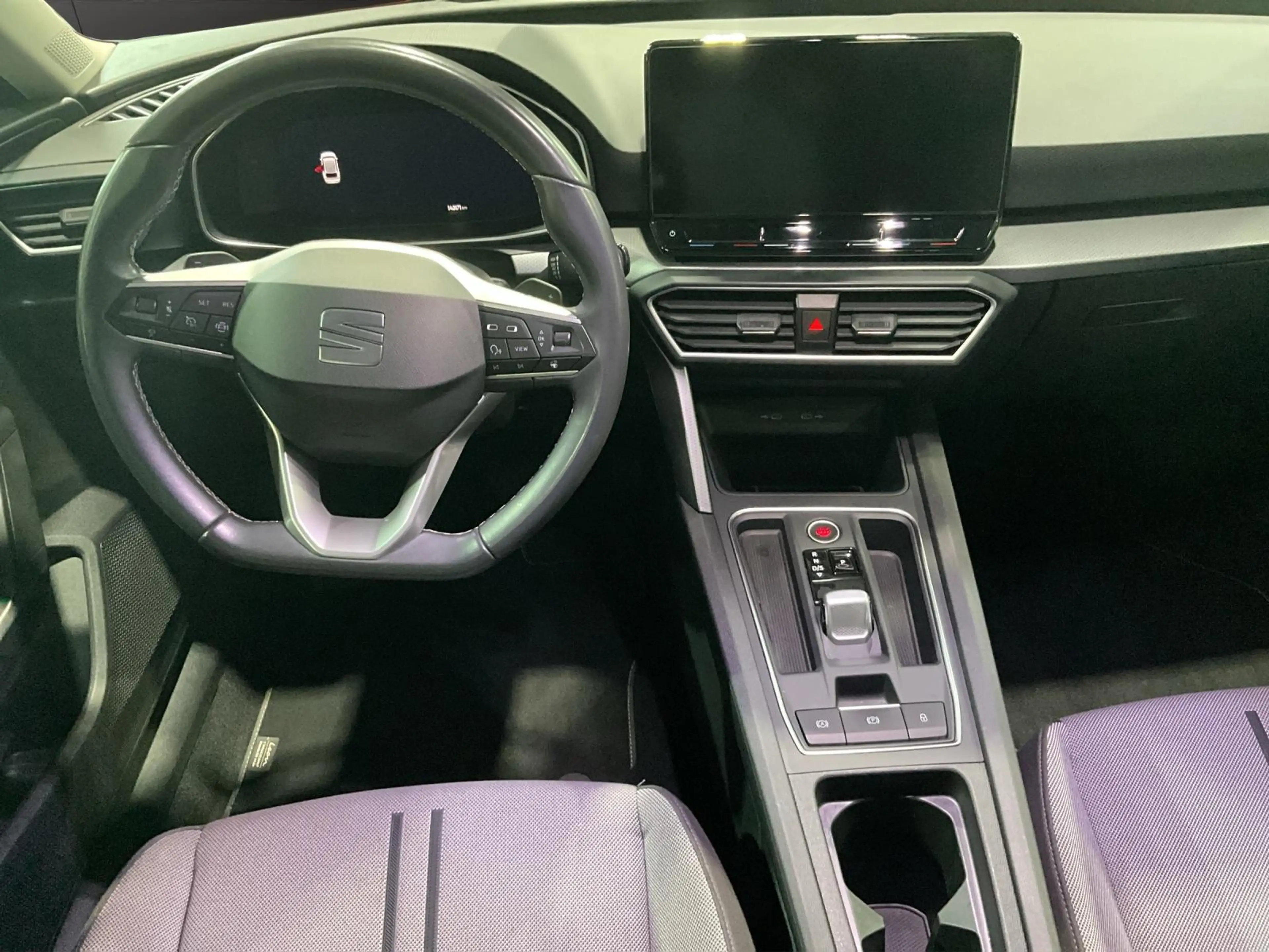 SEAT Leon Style 1.5 eTSI*LED*ACC*Keyless*CAM*DAB* — photo 9