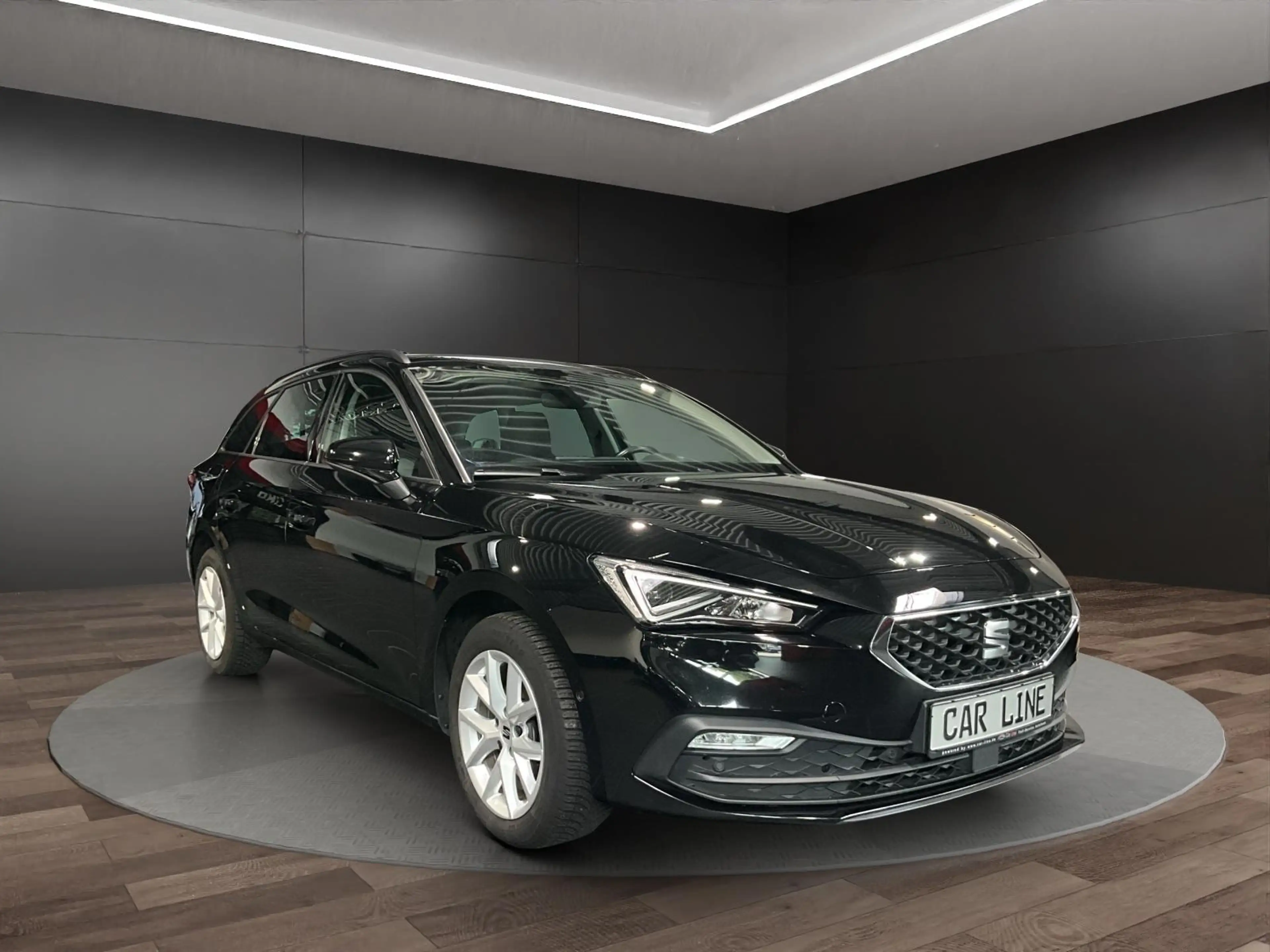 SEAT Leon Style 1.5 eTSI*LED*ACC*Keyless*CAM*DAB*